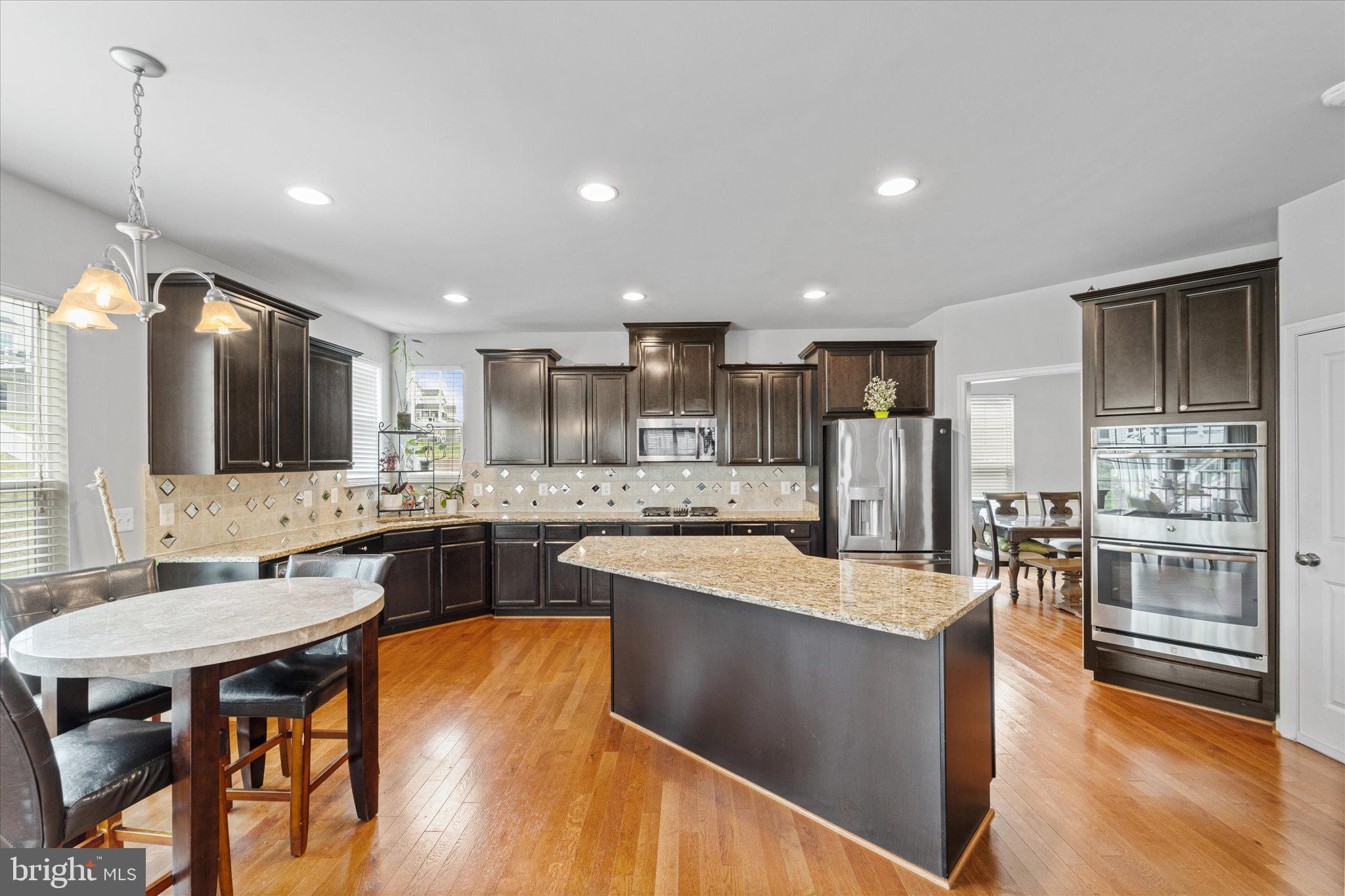 21067 POTOMAC TRAIL CIR