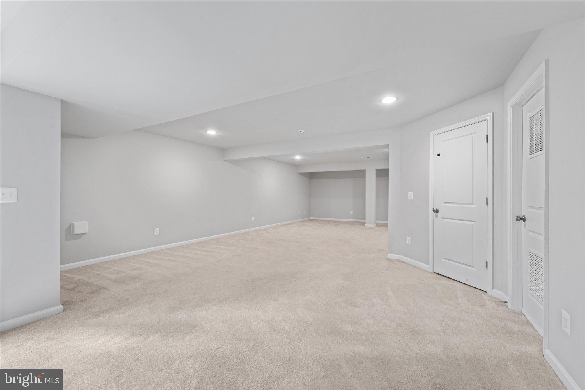 21067 POTOMAC TRAIL CIR