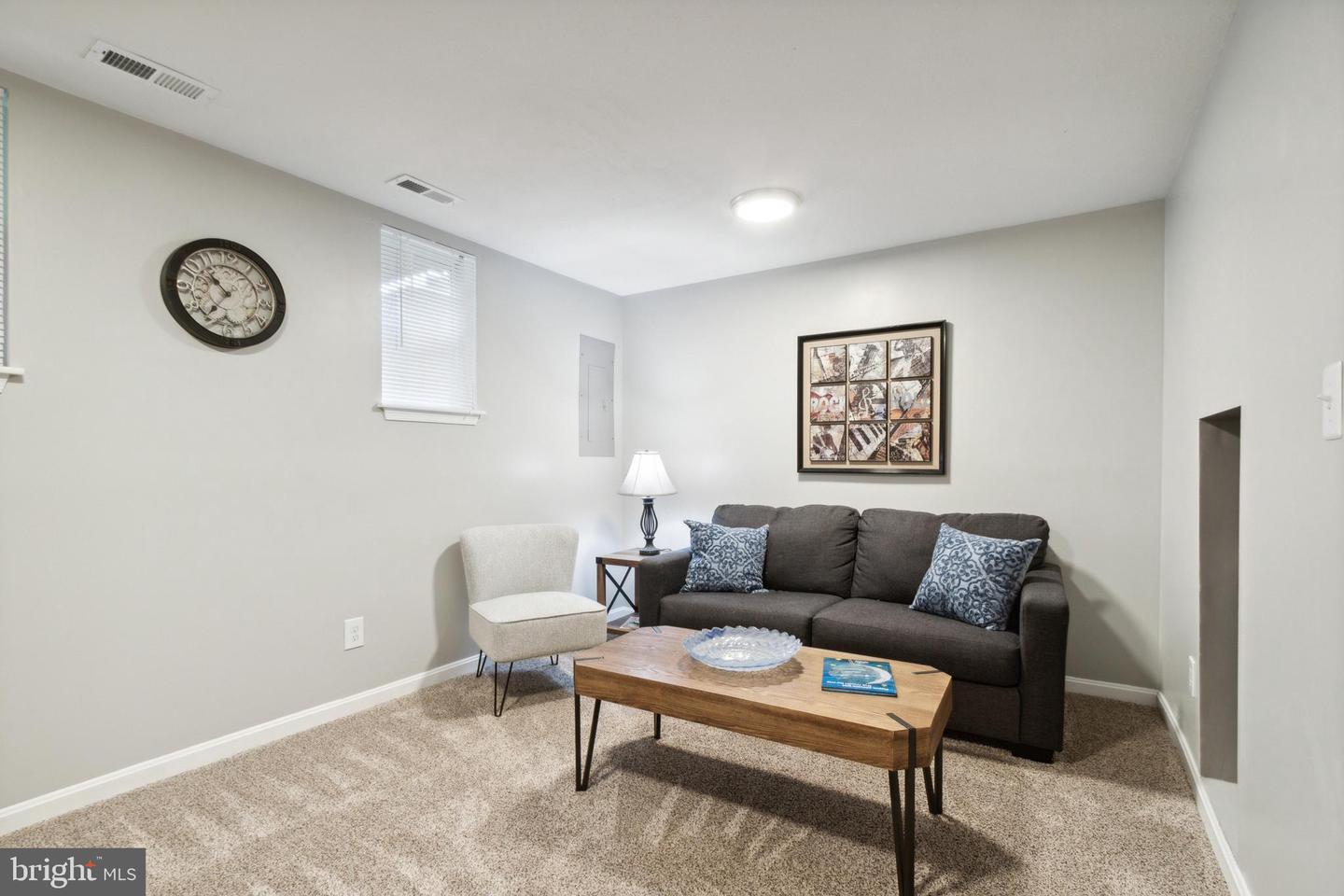 46724 Summit Ter