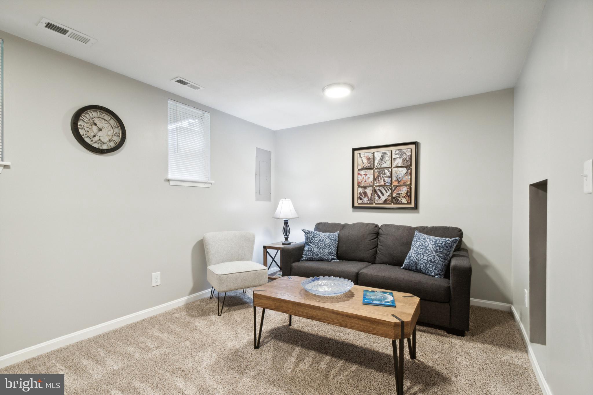 46724 Summit Ter