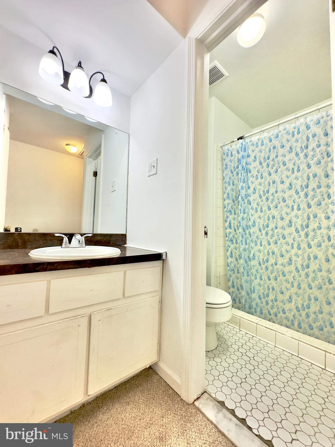 123 Davis Ave SW