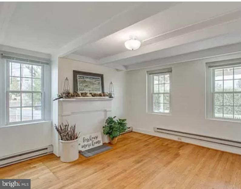 239 Old Waterford Rd NW