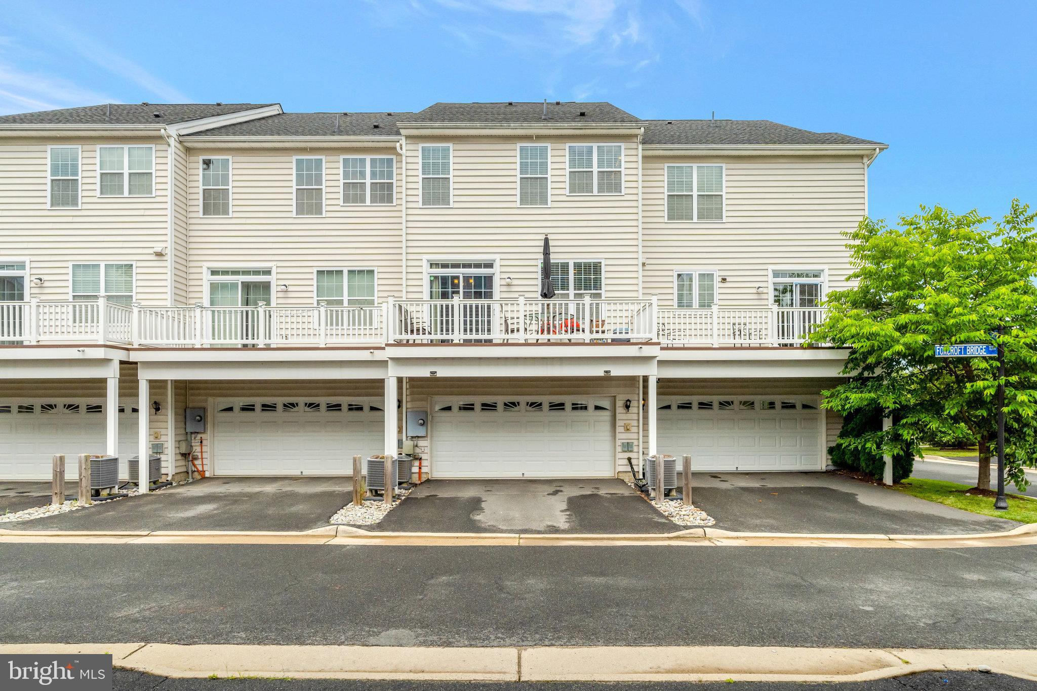 23348 MADISON HEIGHTS TER