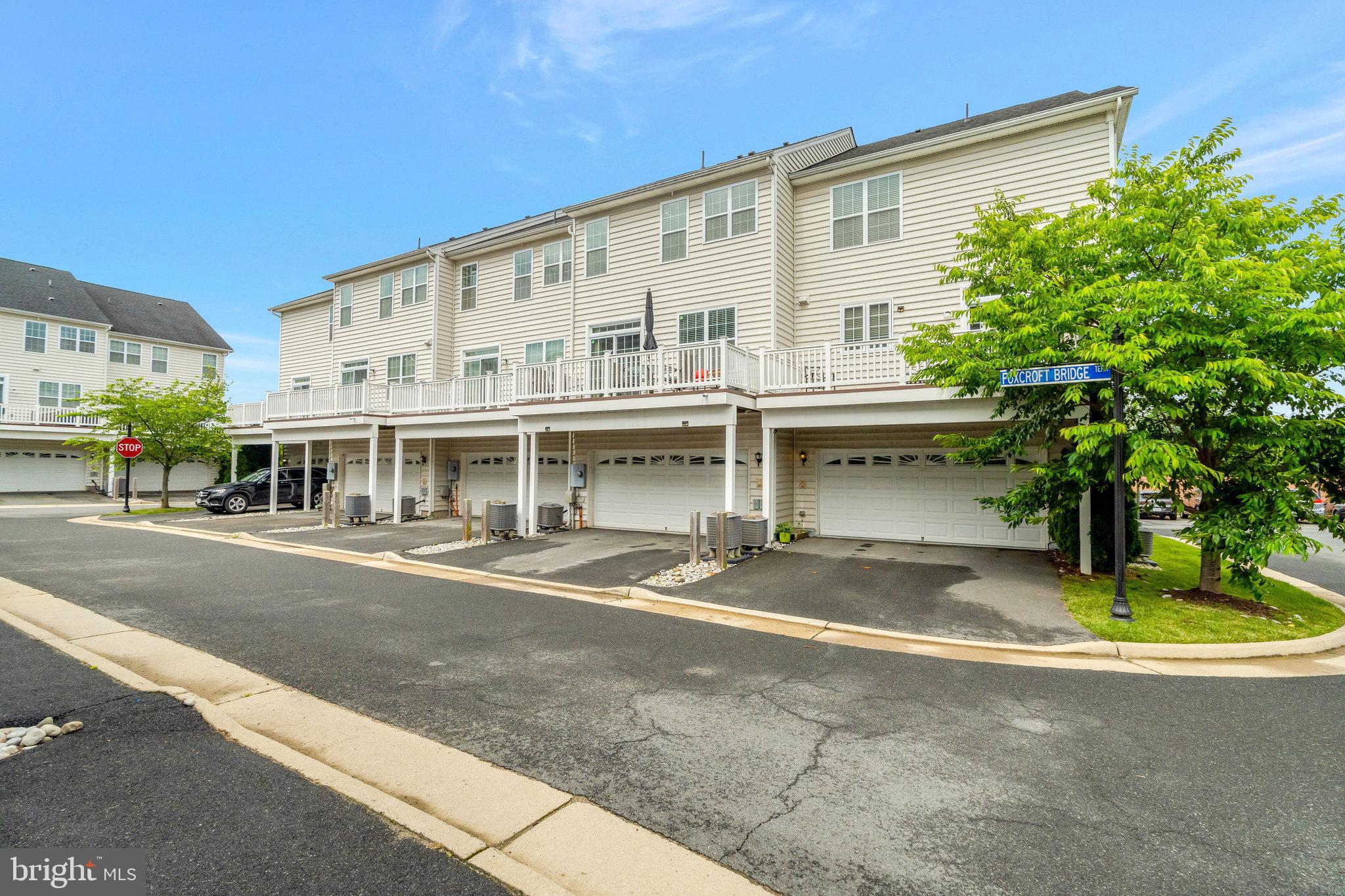 23348 MADISON HEIGHTS TER