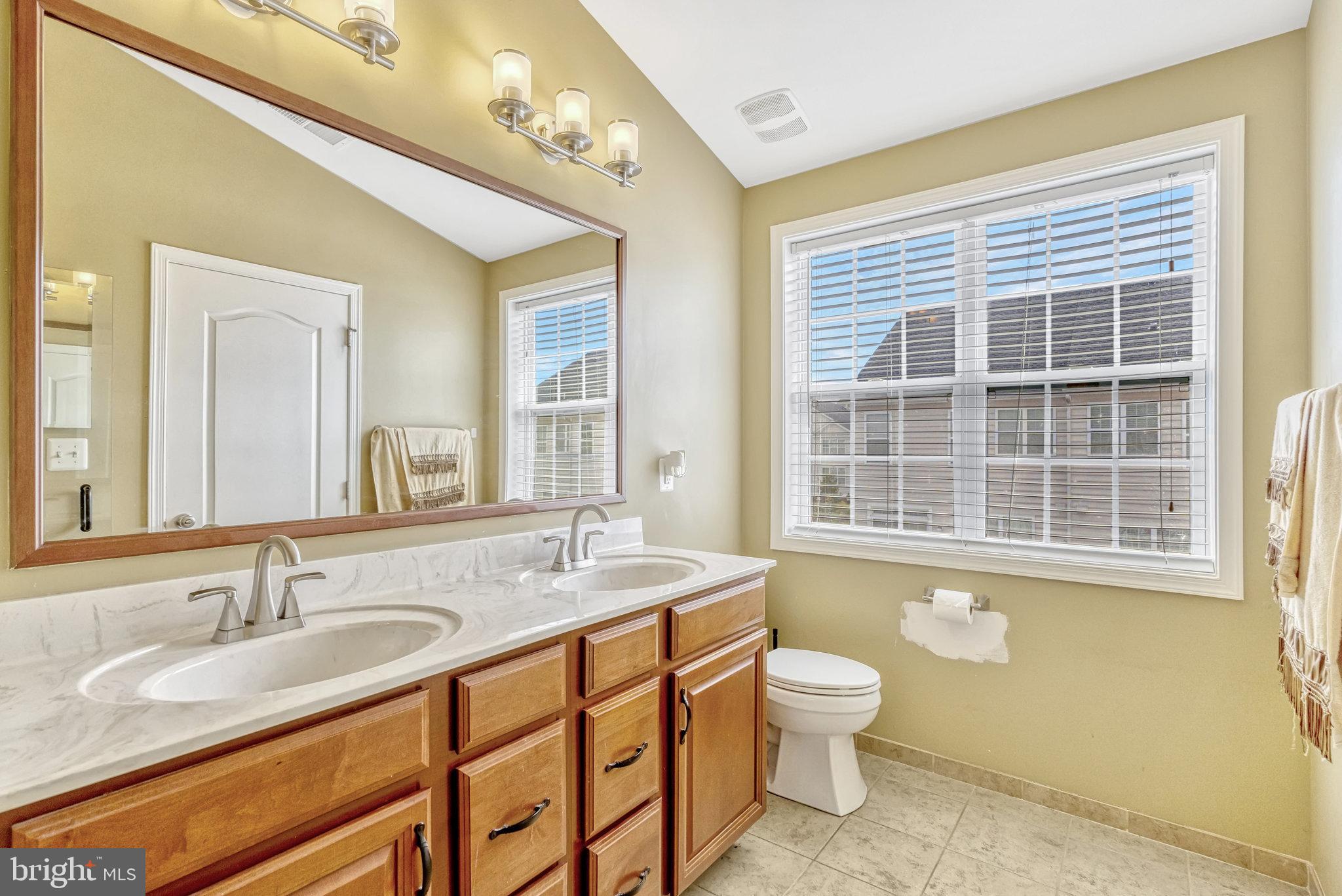 23348 MADISON HEIGHTS TER