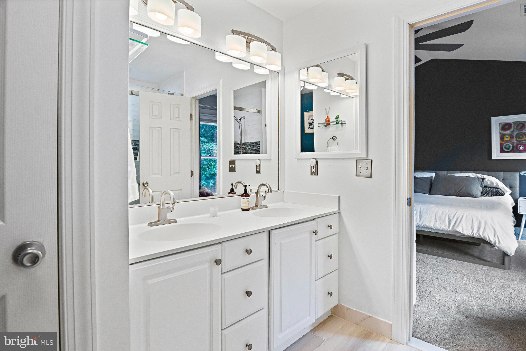 46515 River Meadows Ter