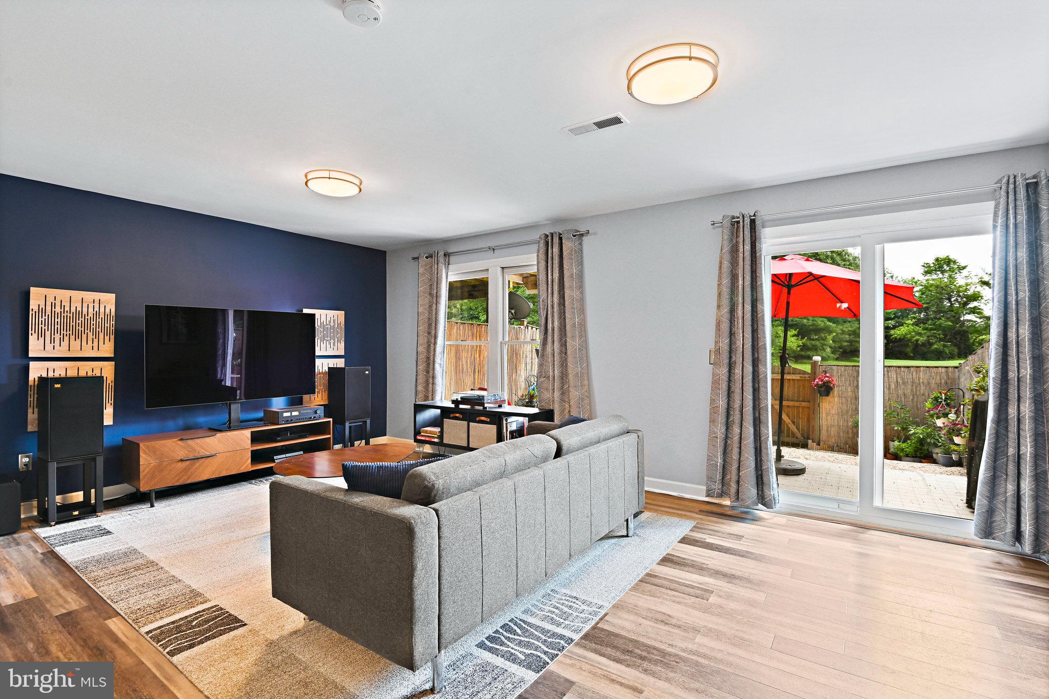 46515 River Meadows Ter