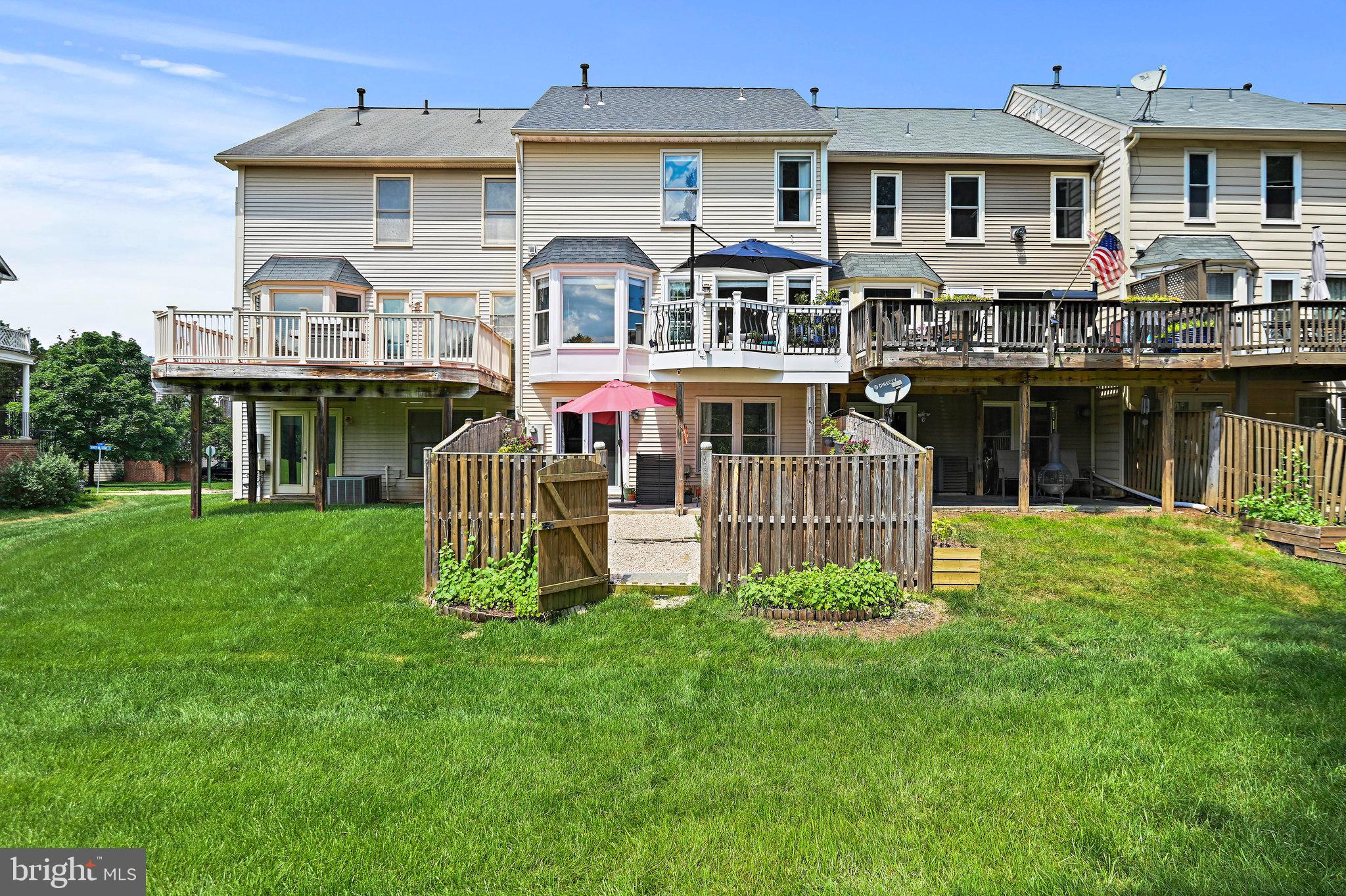 46515 River Meadows Ter