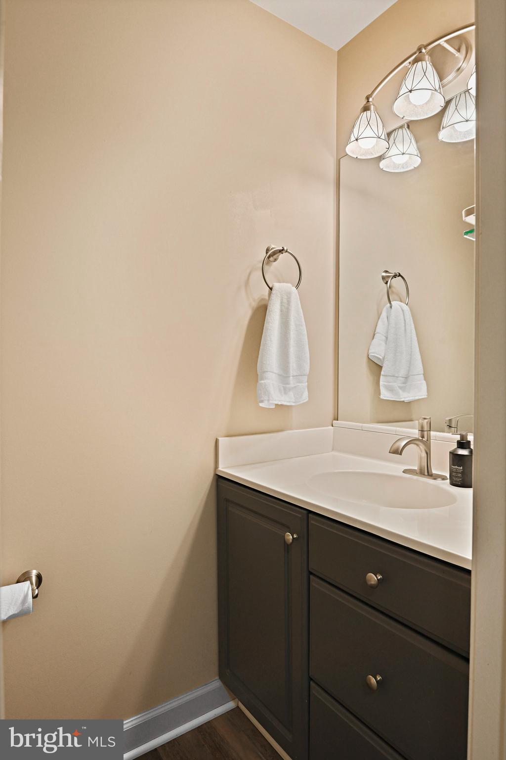 46515 River Meadows Ter