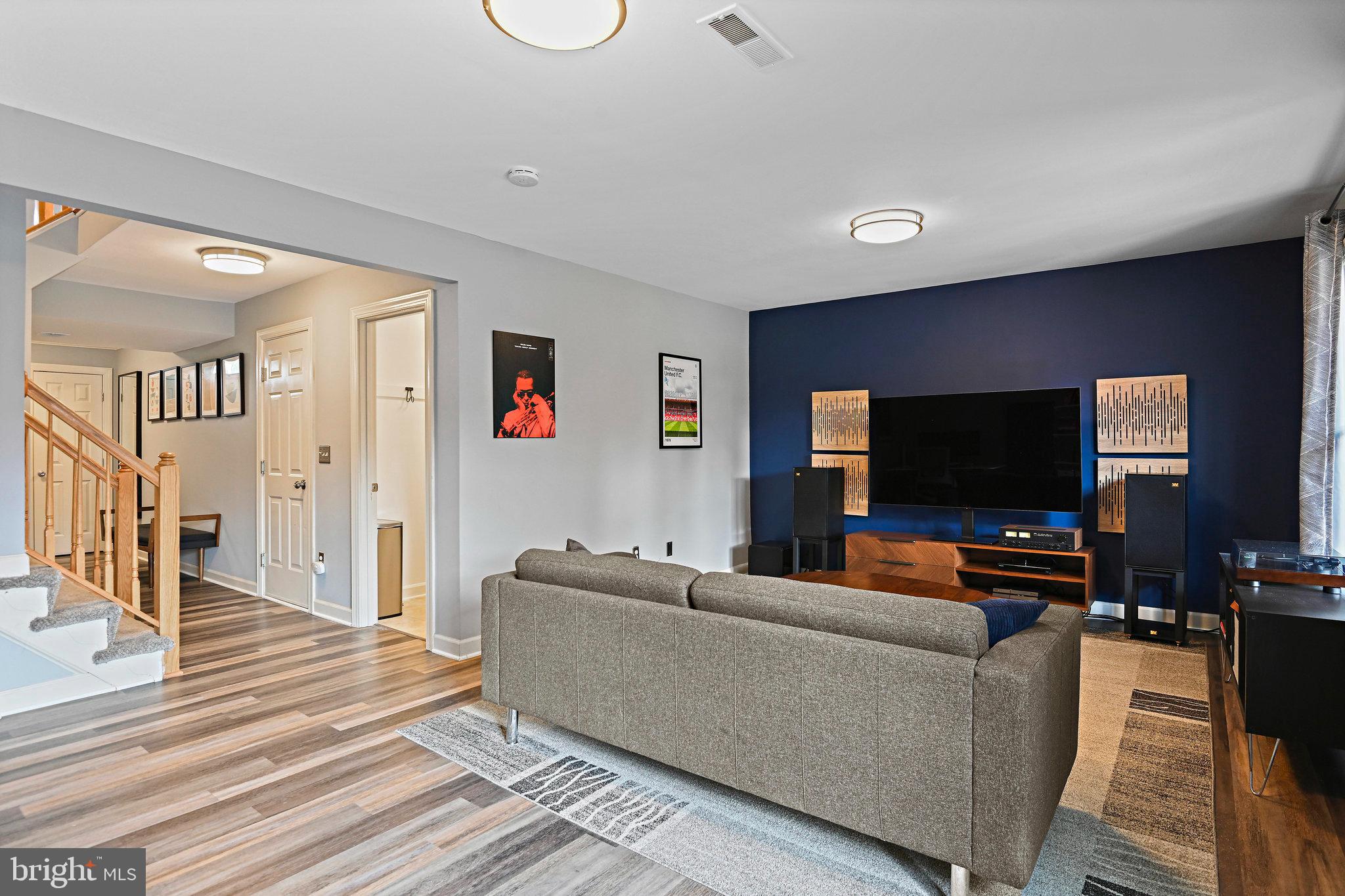 46515 River Meadows Ter
