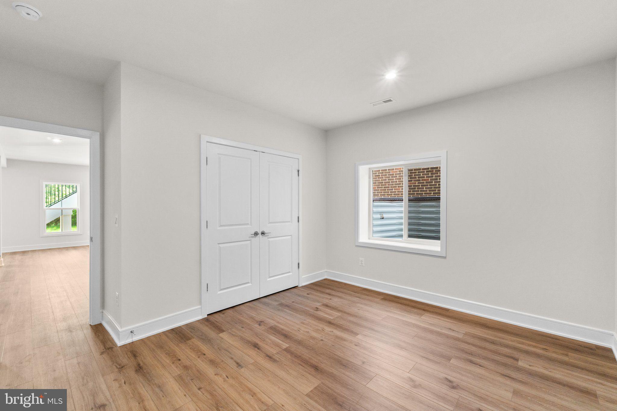 23564 Ellison Ter