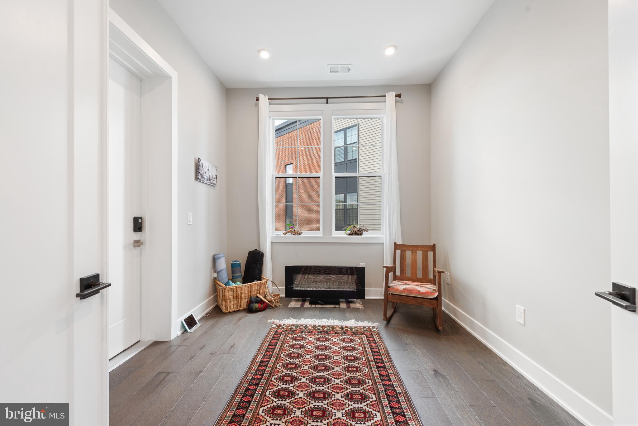 43431 Croson Ln #300