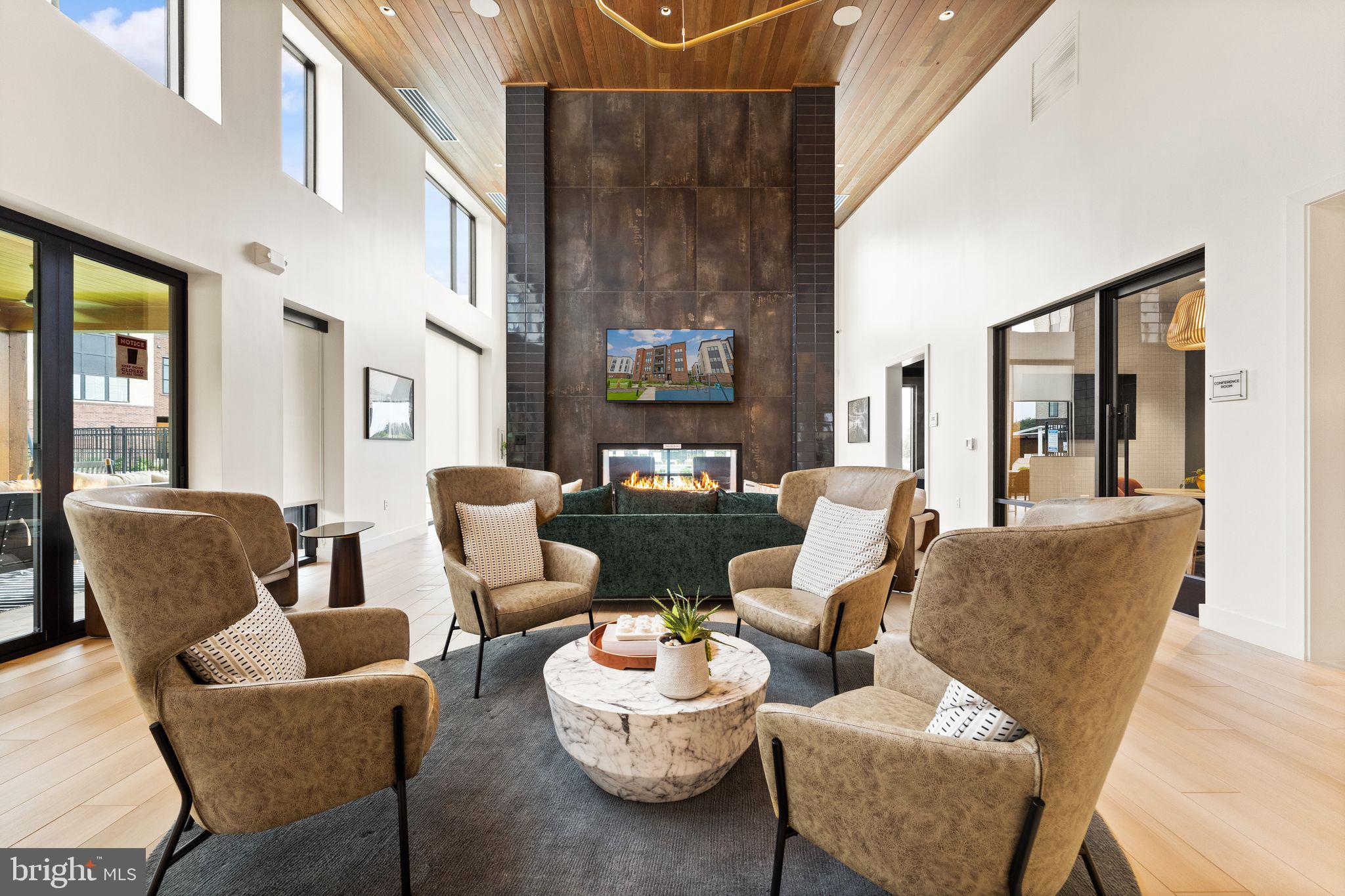 43431 Croson Ln #300