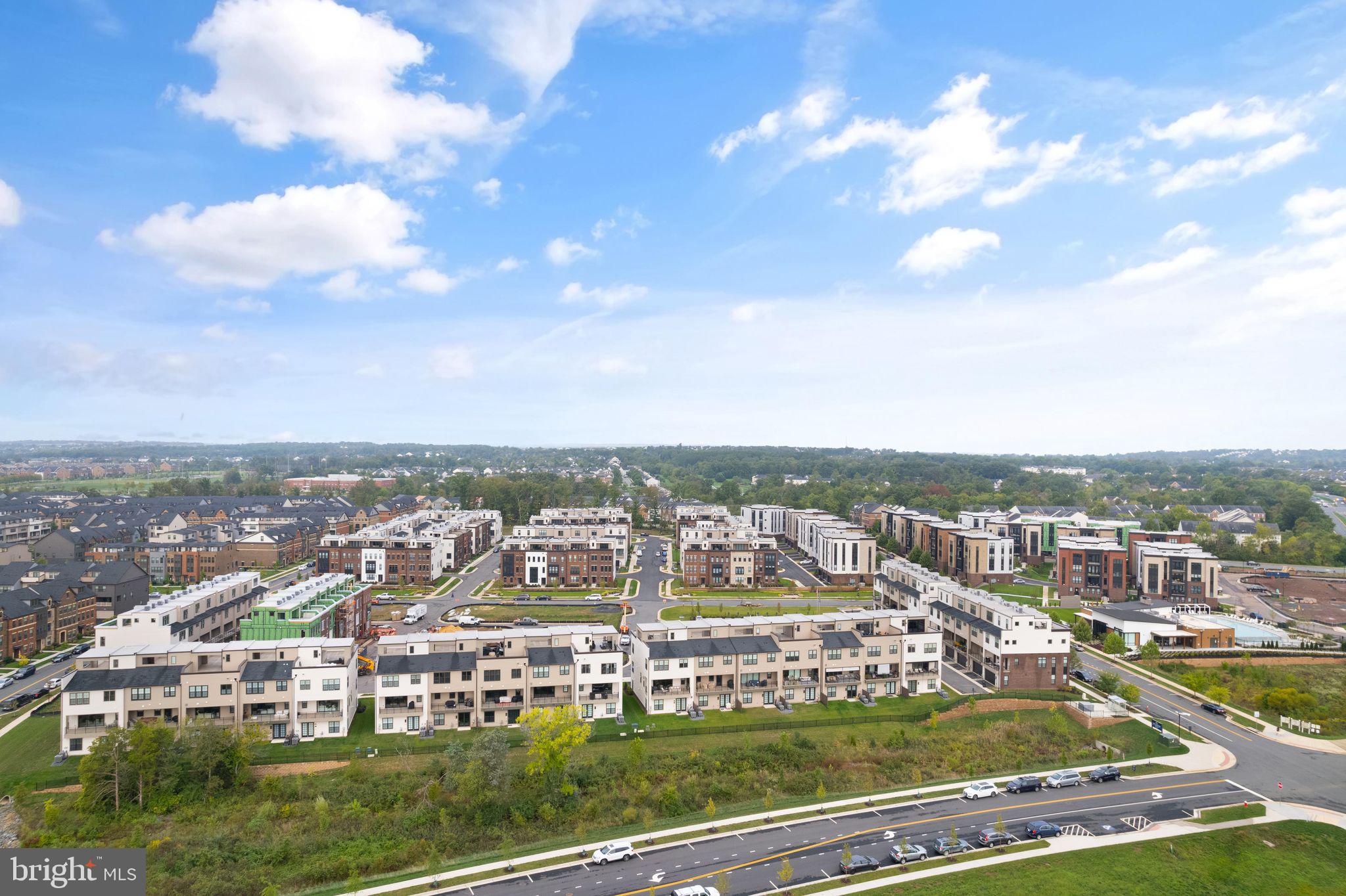 43431 Croson Ln #300