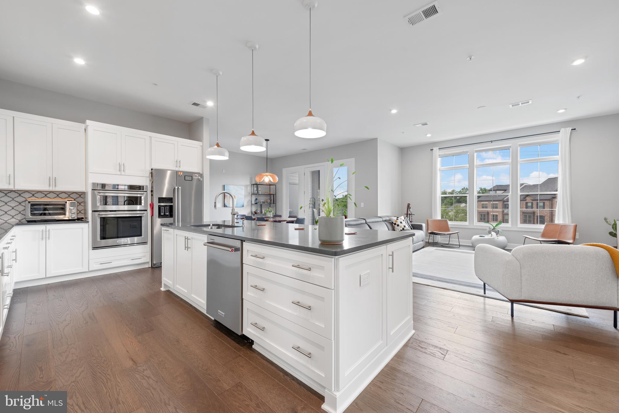 43431 Croson Ln #300