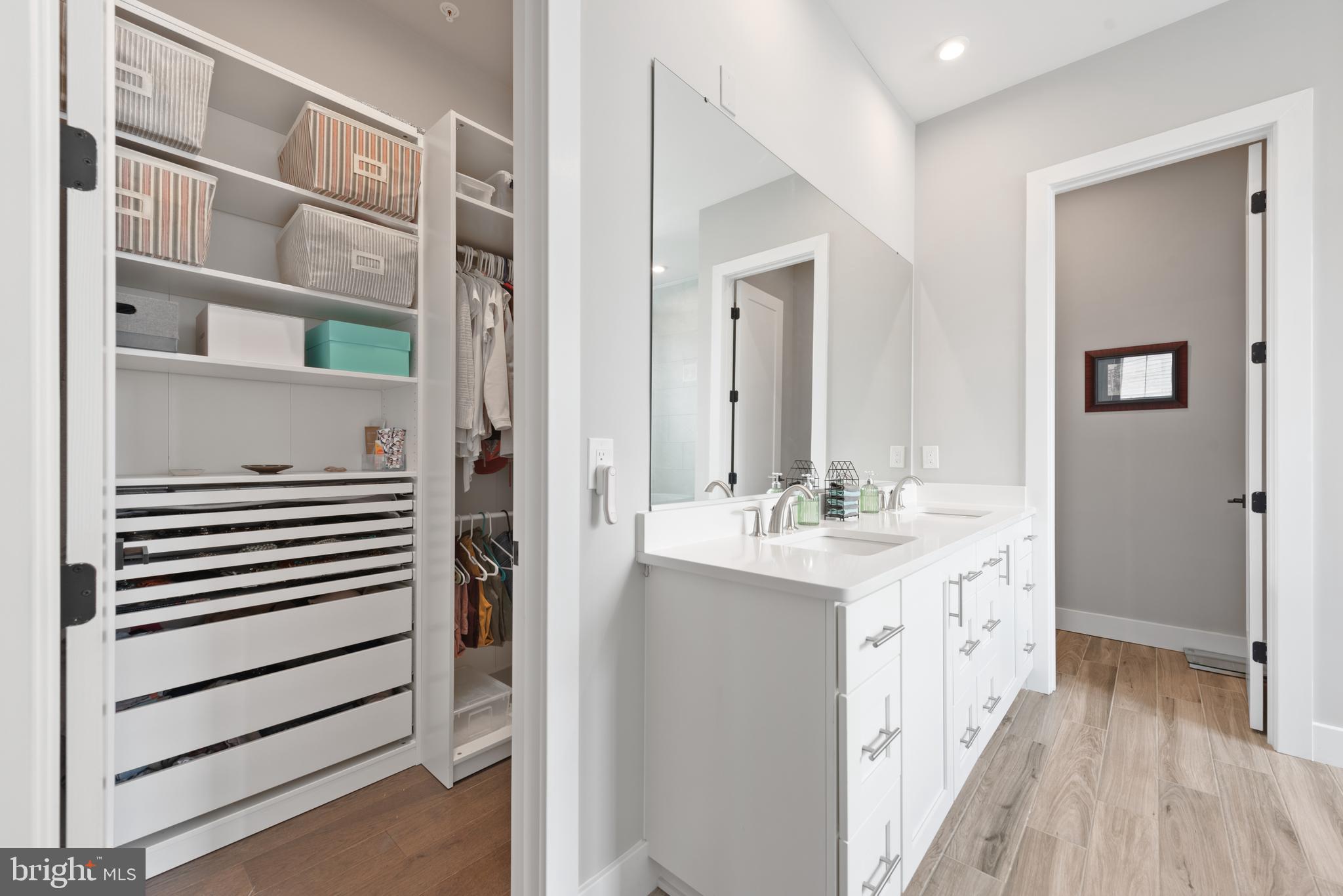 43431 Croson Ln #300