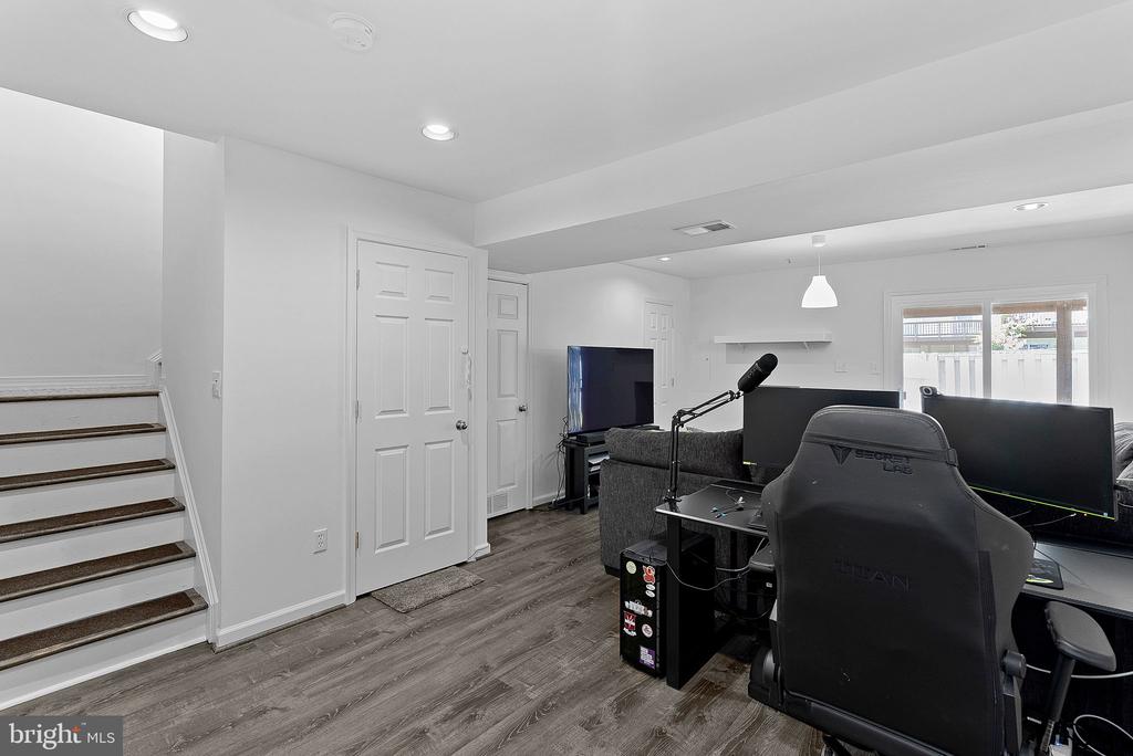 17363 Kentsdale Sq