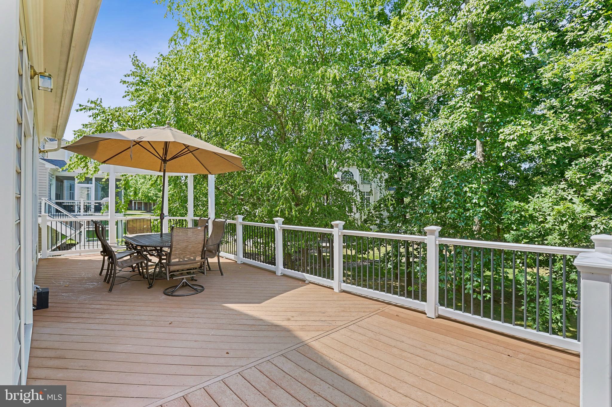 43856 Riverpoint Dr
