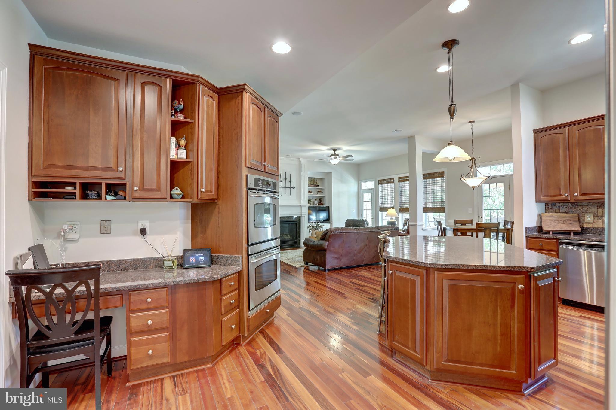 43856 Riverpoint Dr