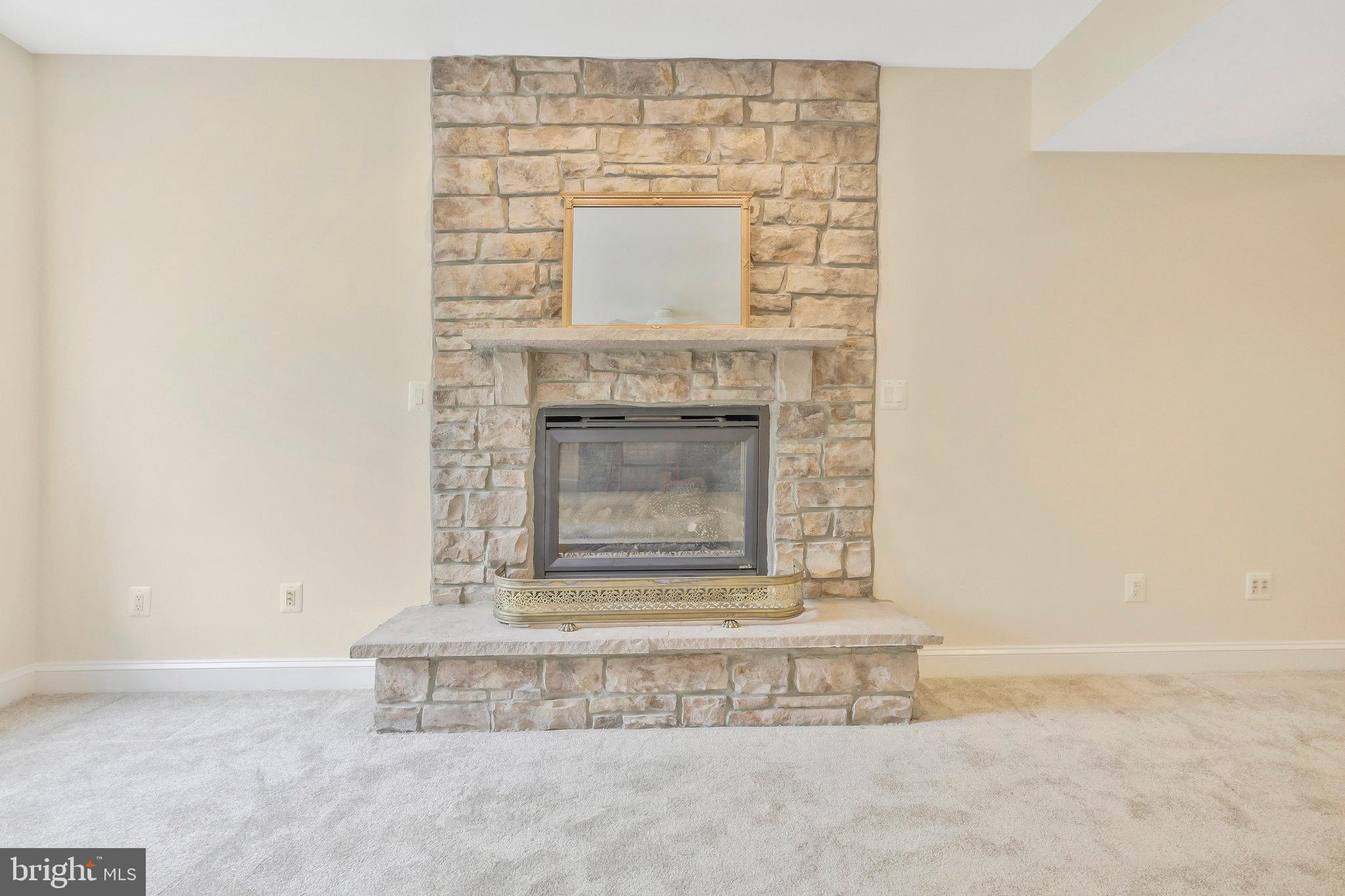19834 SMITH CIR