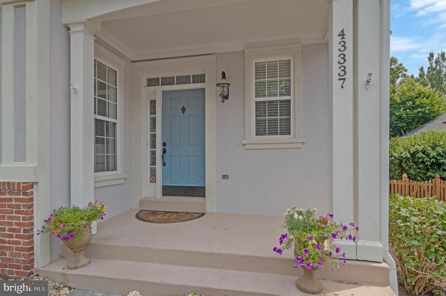 43337 Burke Dale