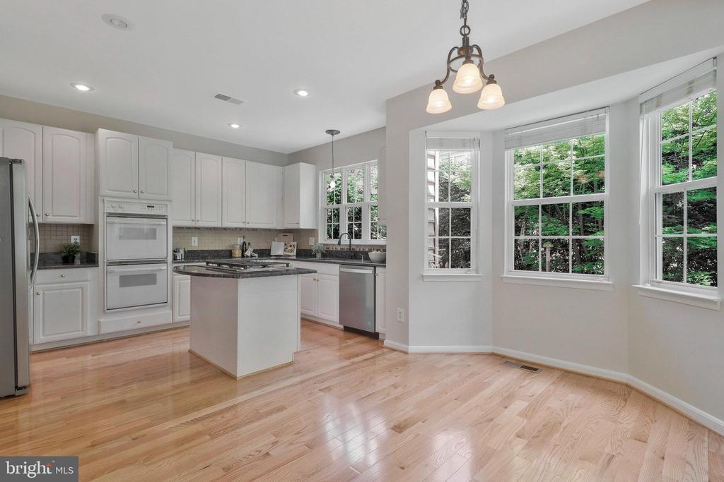 43337 Burke Dale