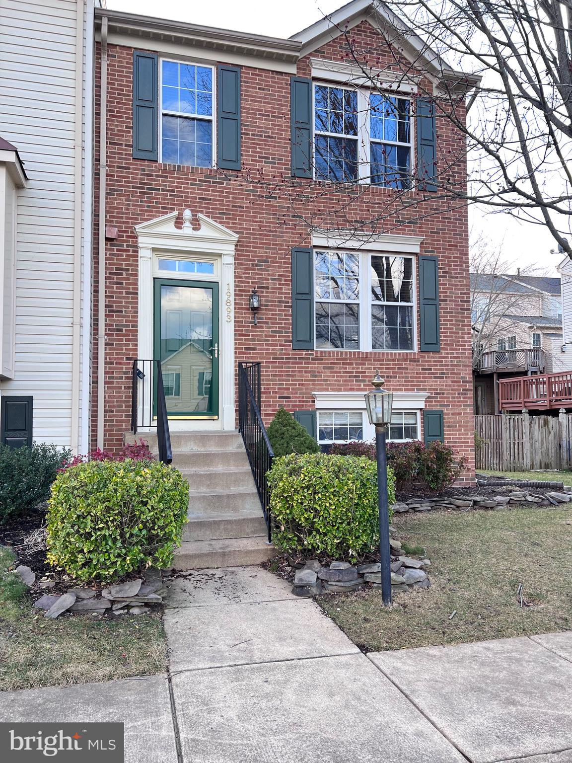 19893 FIELDGRASS SQ
