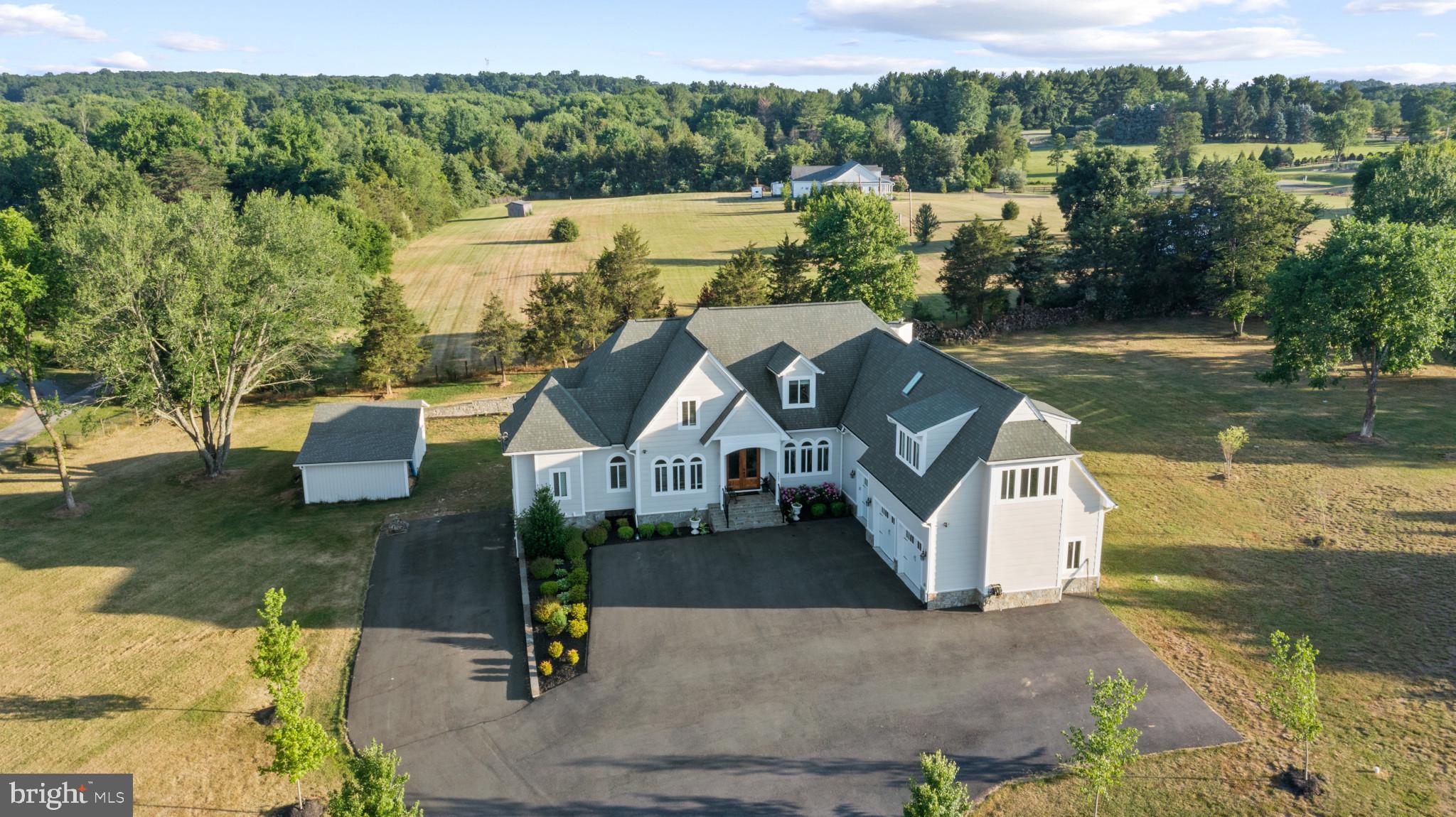 19952 Gleedsville Rd