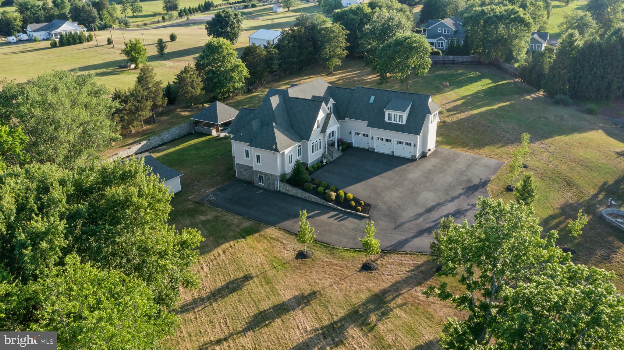 19952 Gleedsville Rd