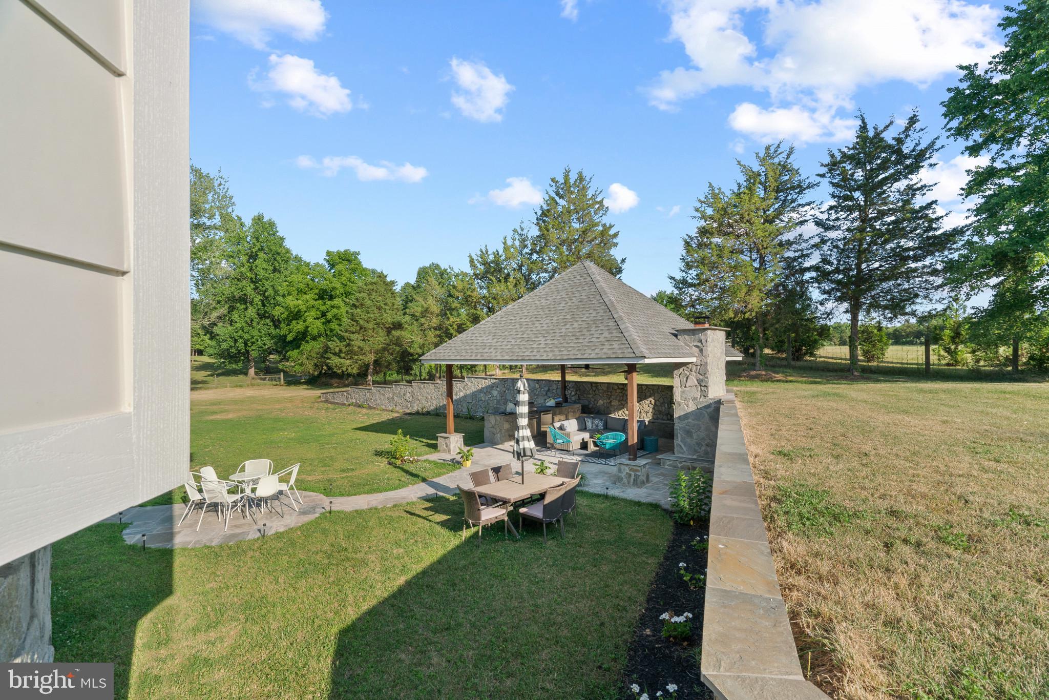 19952 Gleedsville Rd