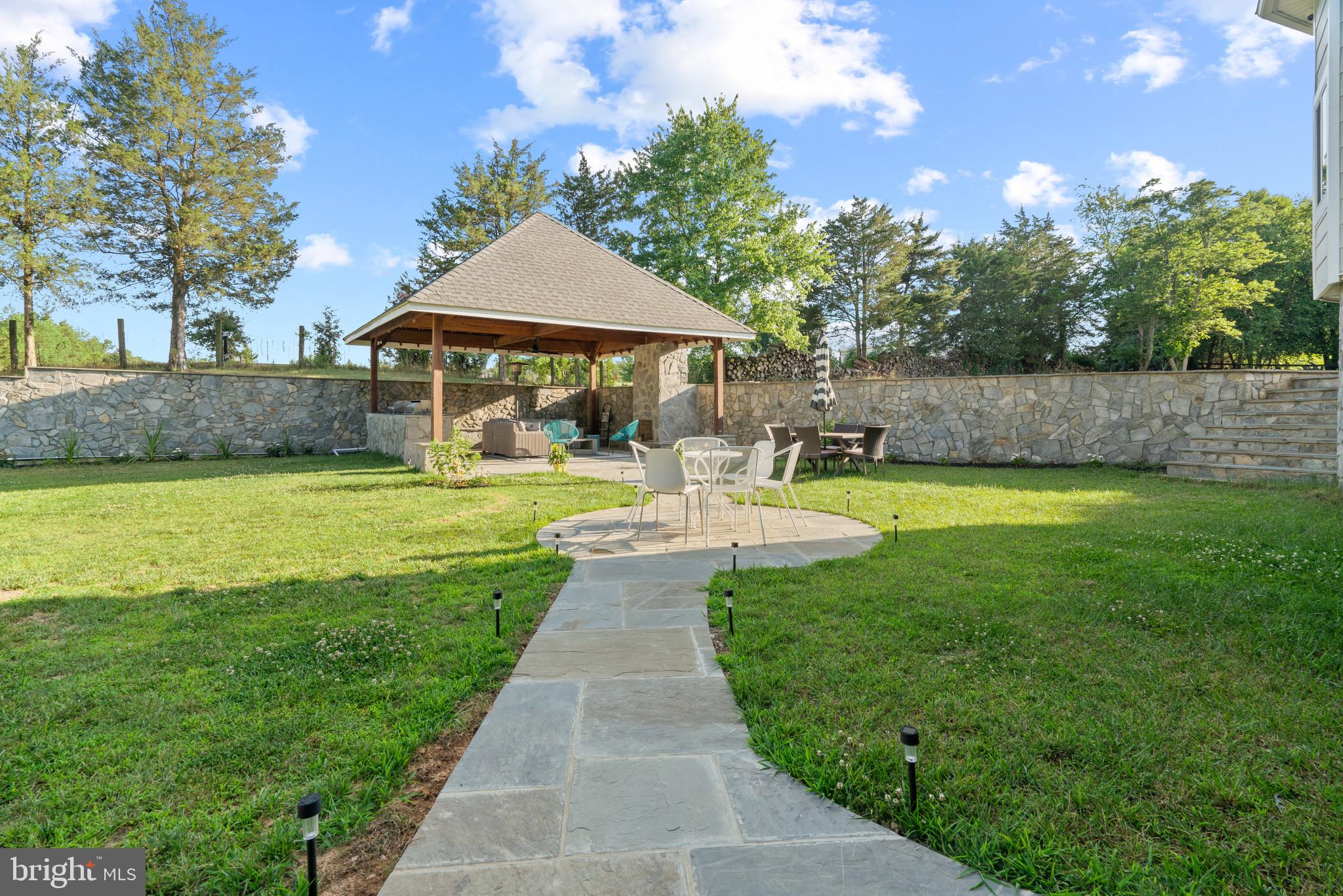 19952 Gleedsville Rd