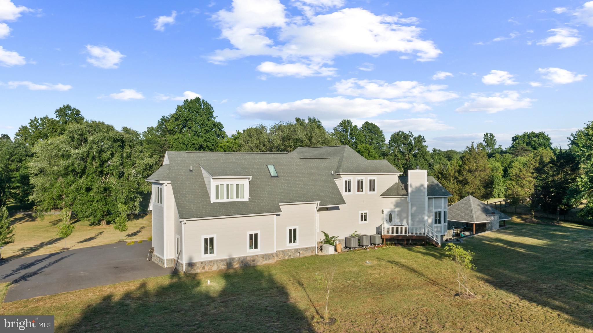 19952 Gleedsville Rd