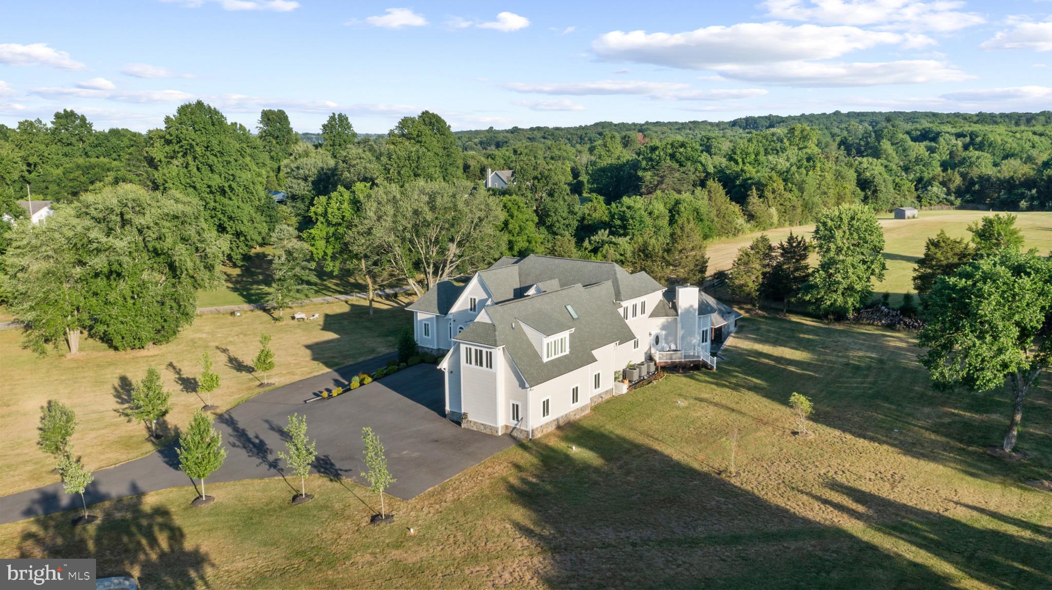 19952 Gleedsville Rd