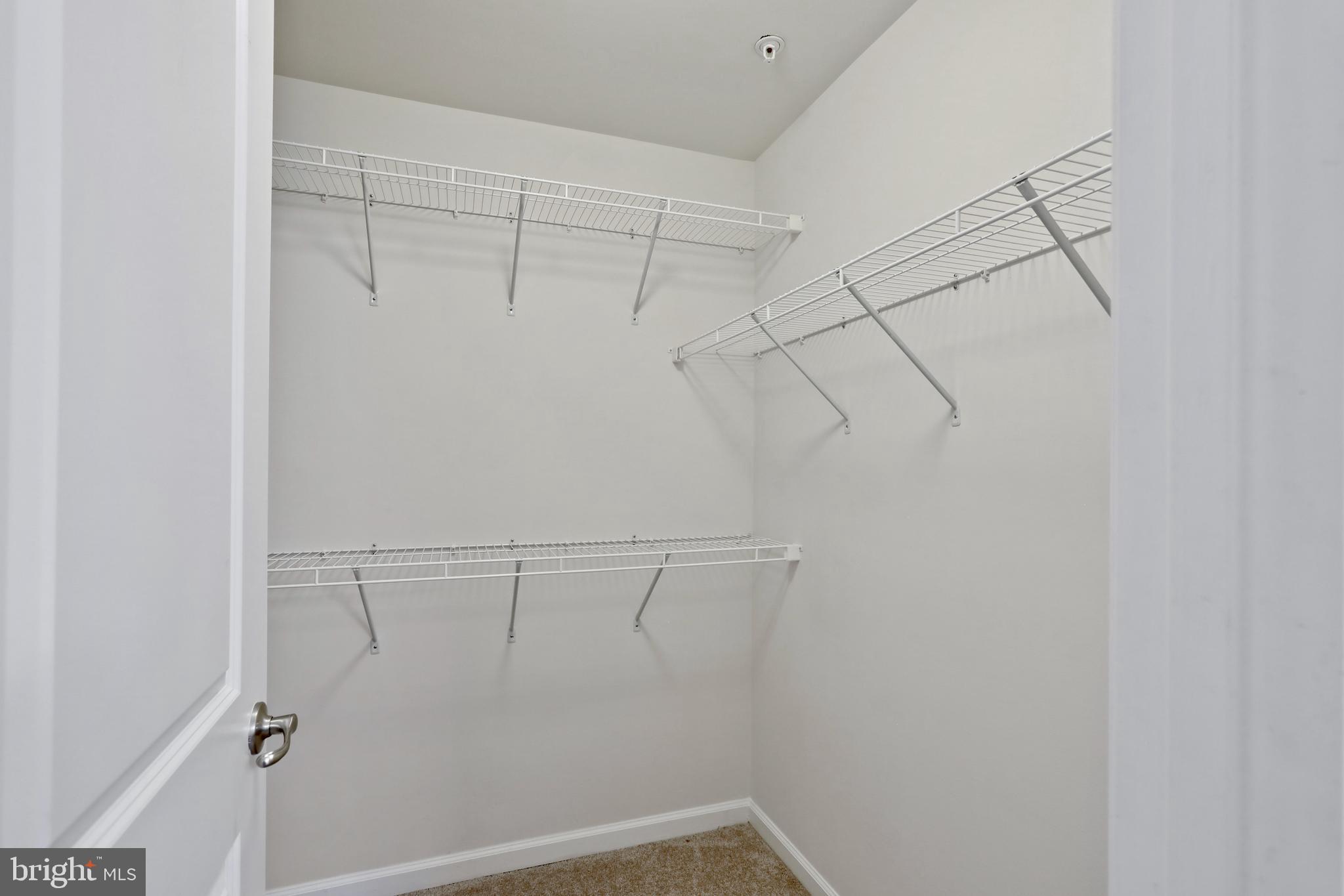 244 CRESCENT STATION TER SE