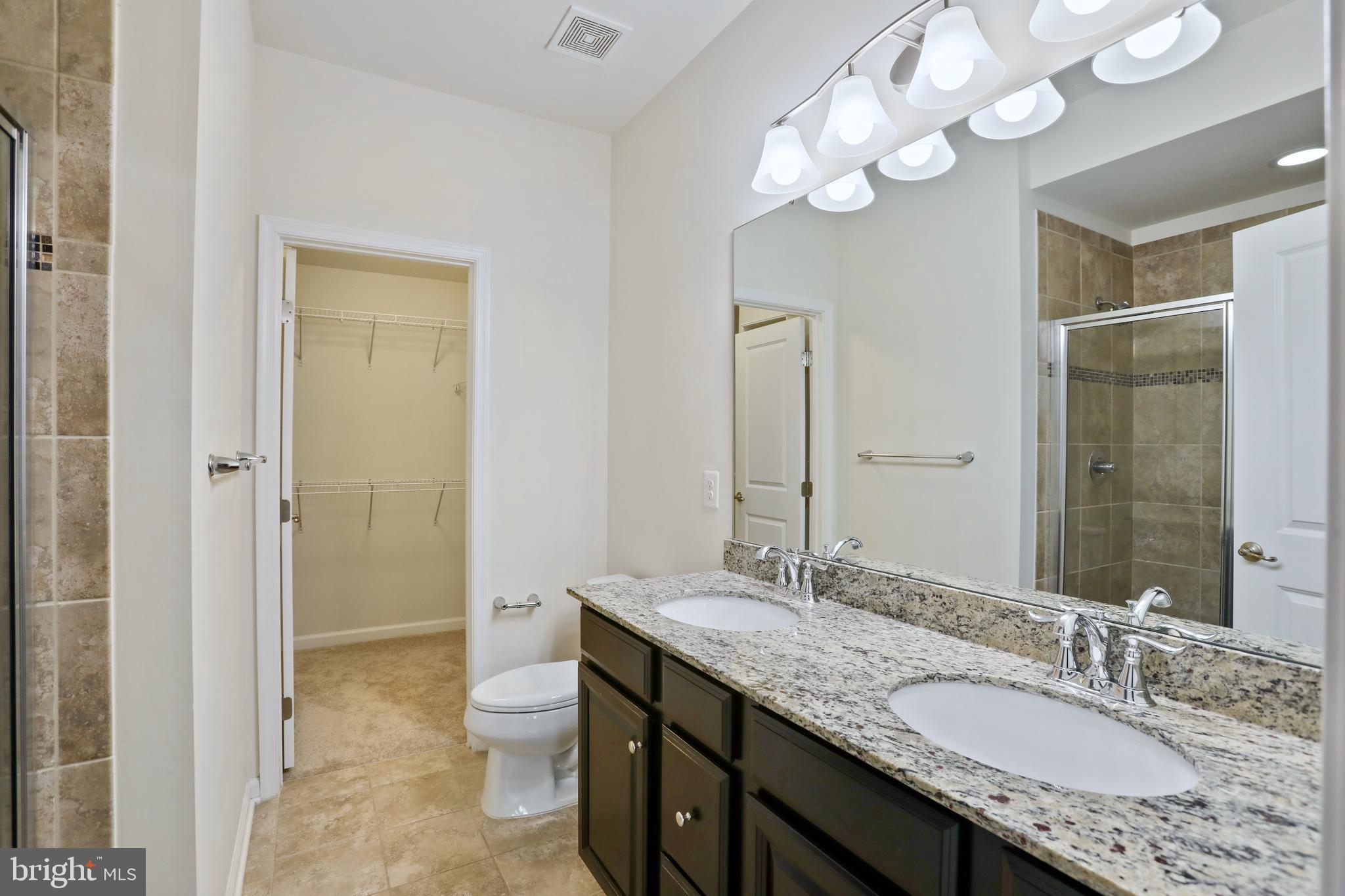 244 CRESCENT STATION TER SE