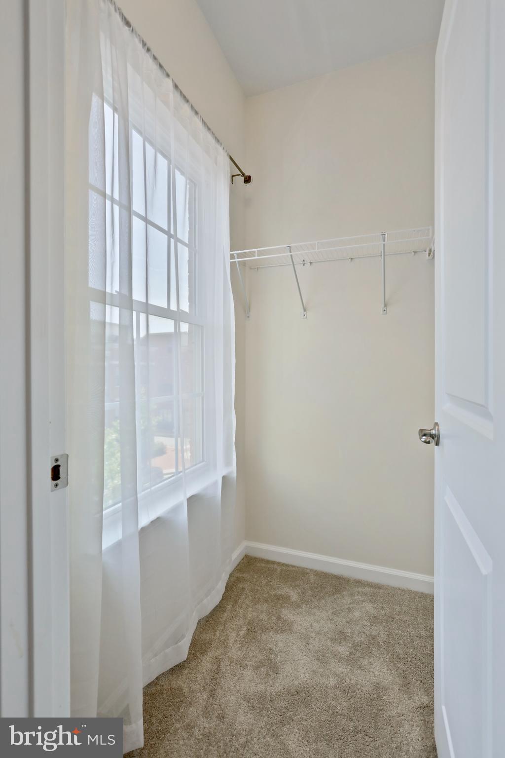 244 CRESCENT STATION TER SE