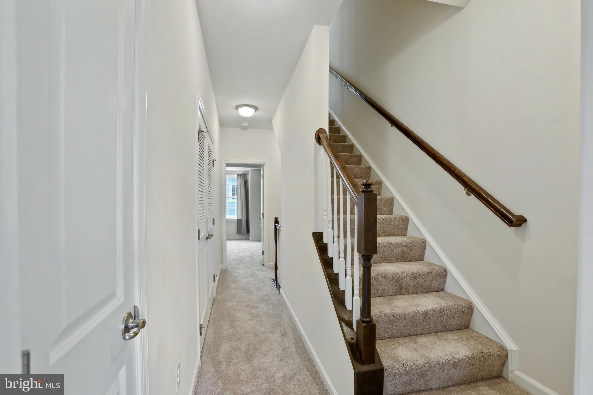 244 CRESCENT STATION TER SE
