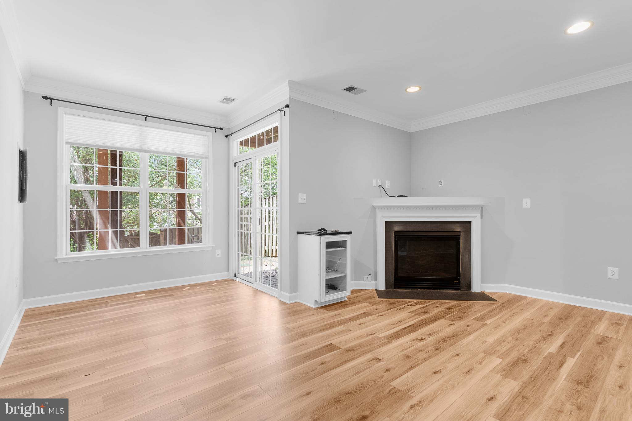 42457 MAGELLAN SQ