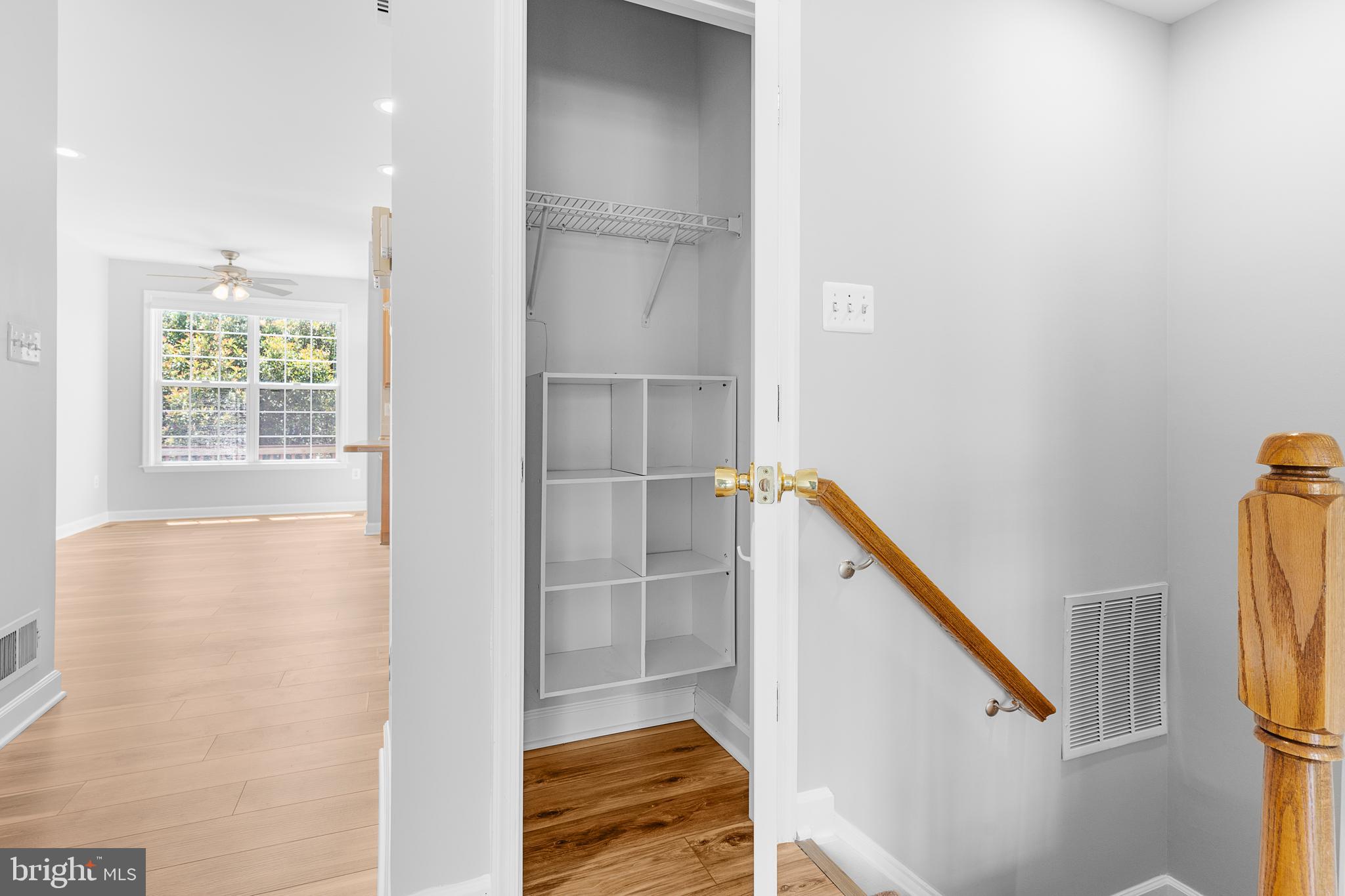 42457 MAGELLAN SQ