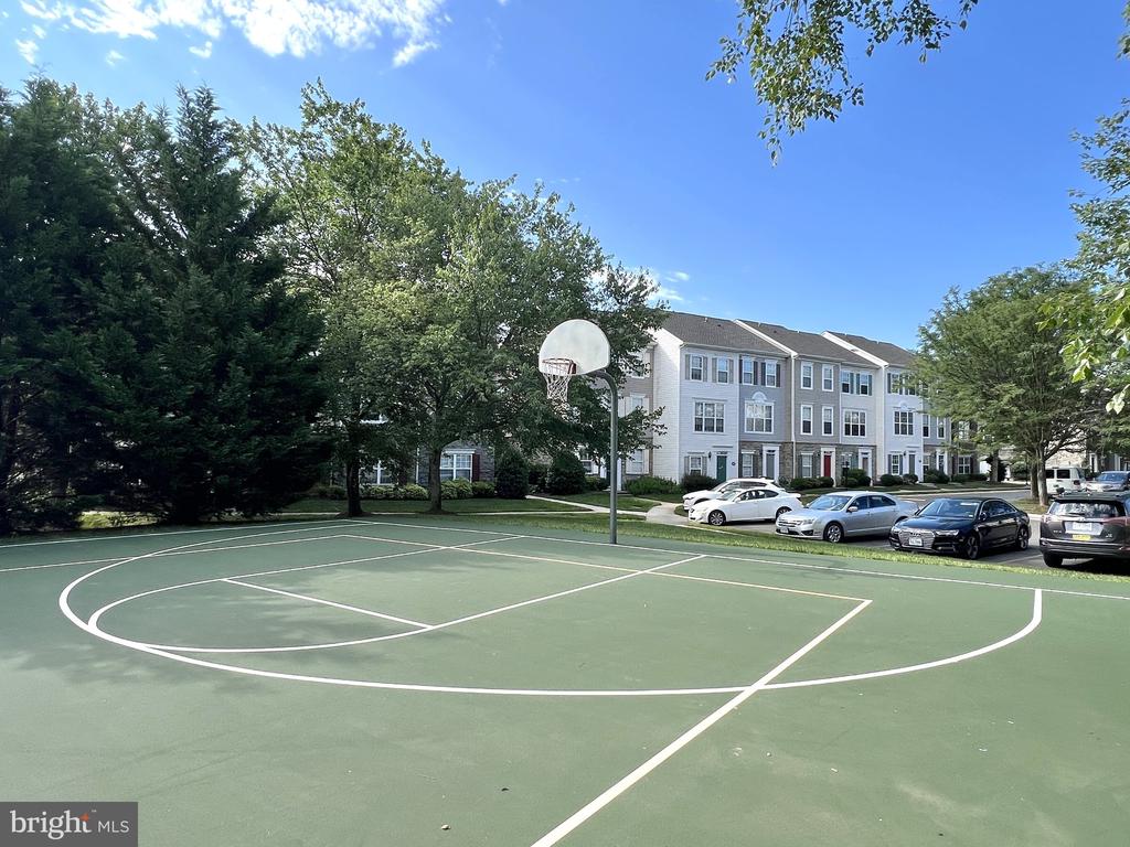 21825 Petworth Ct
