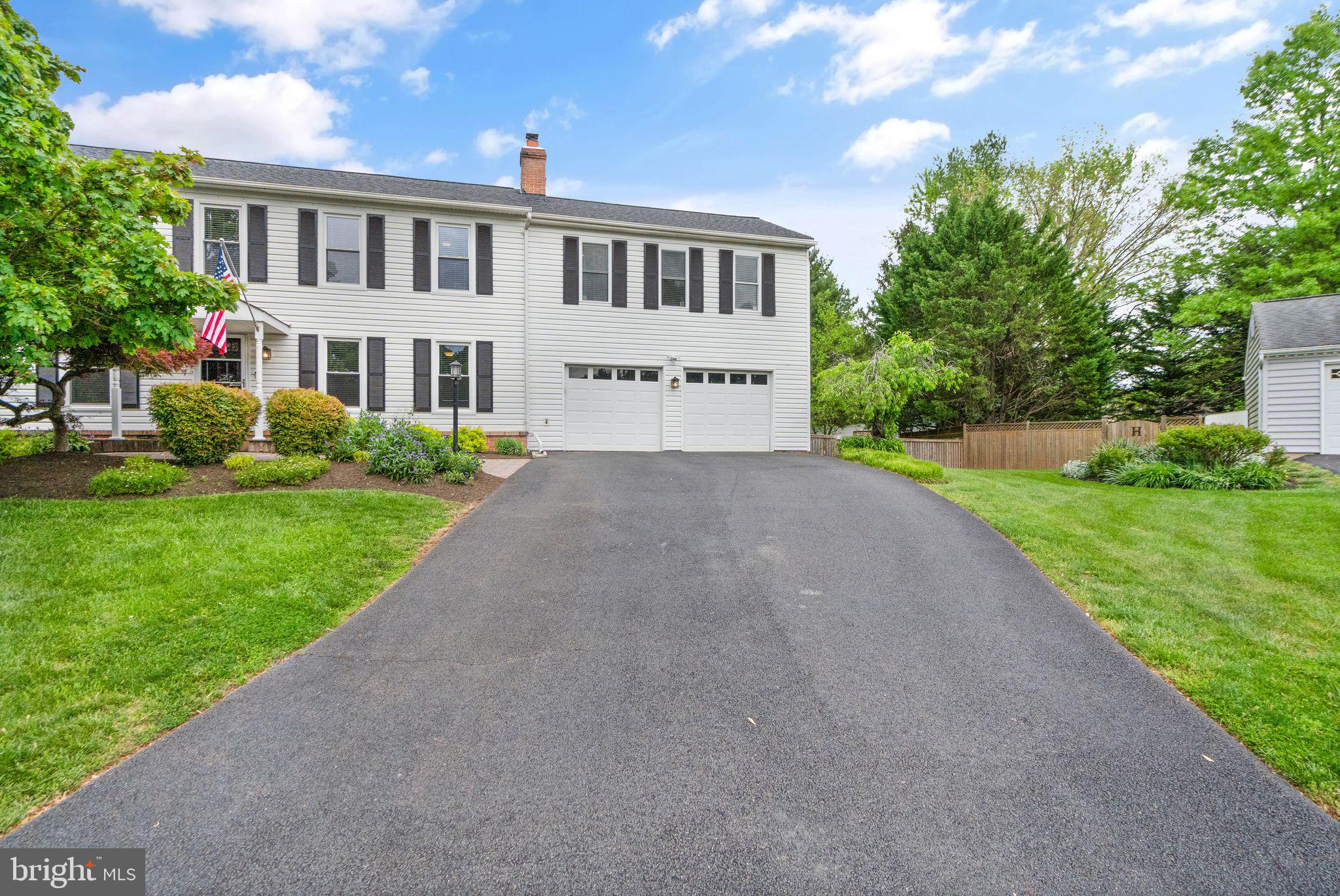 10611 Oxford Ct