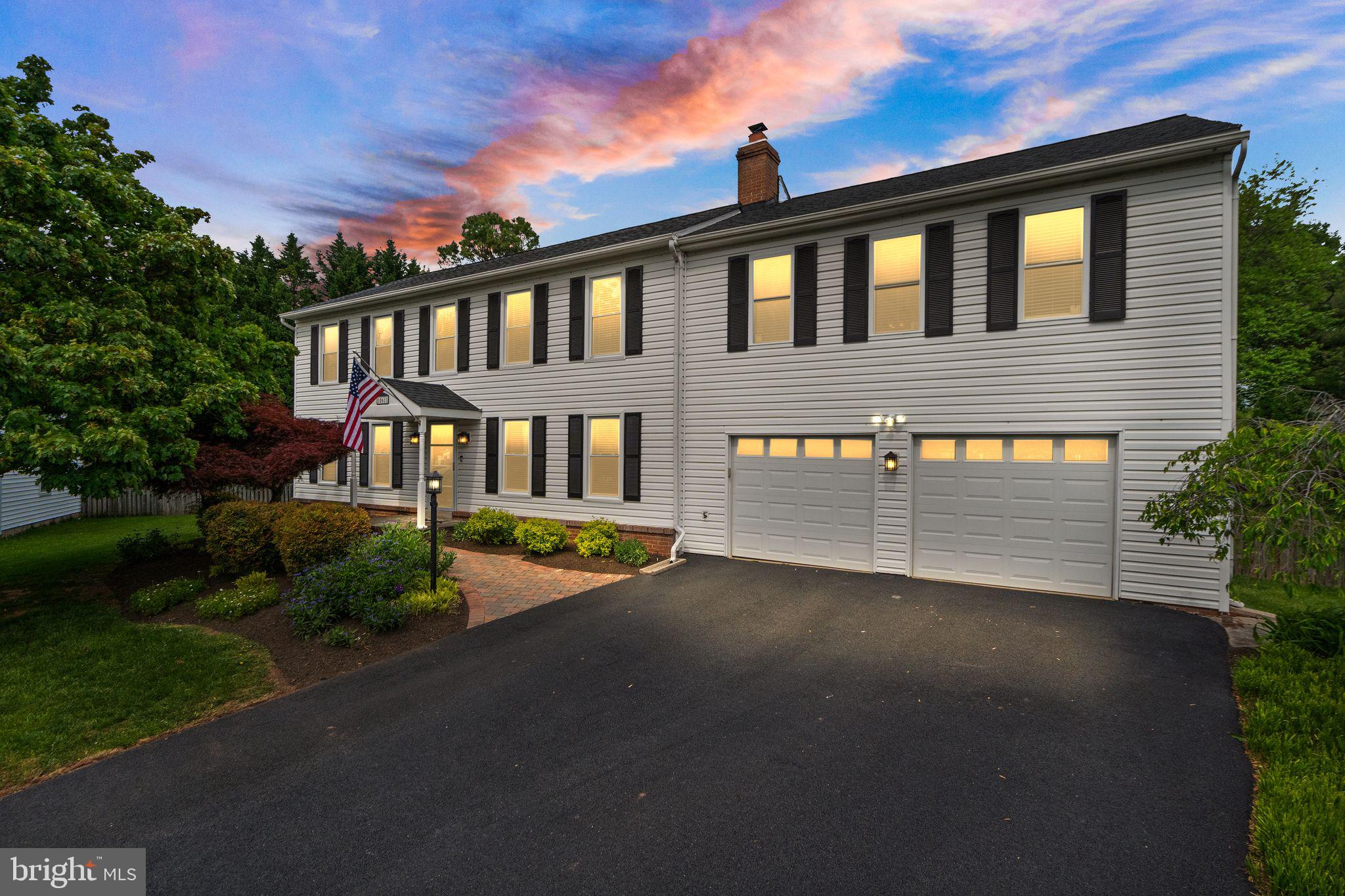 10611 Oxford Ct