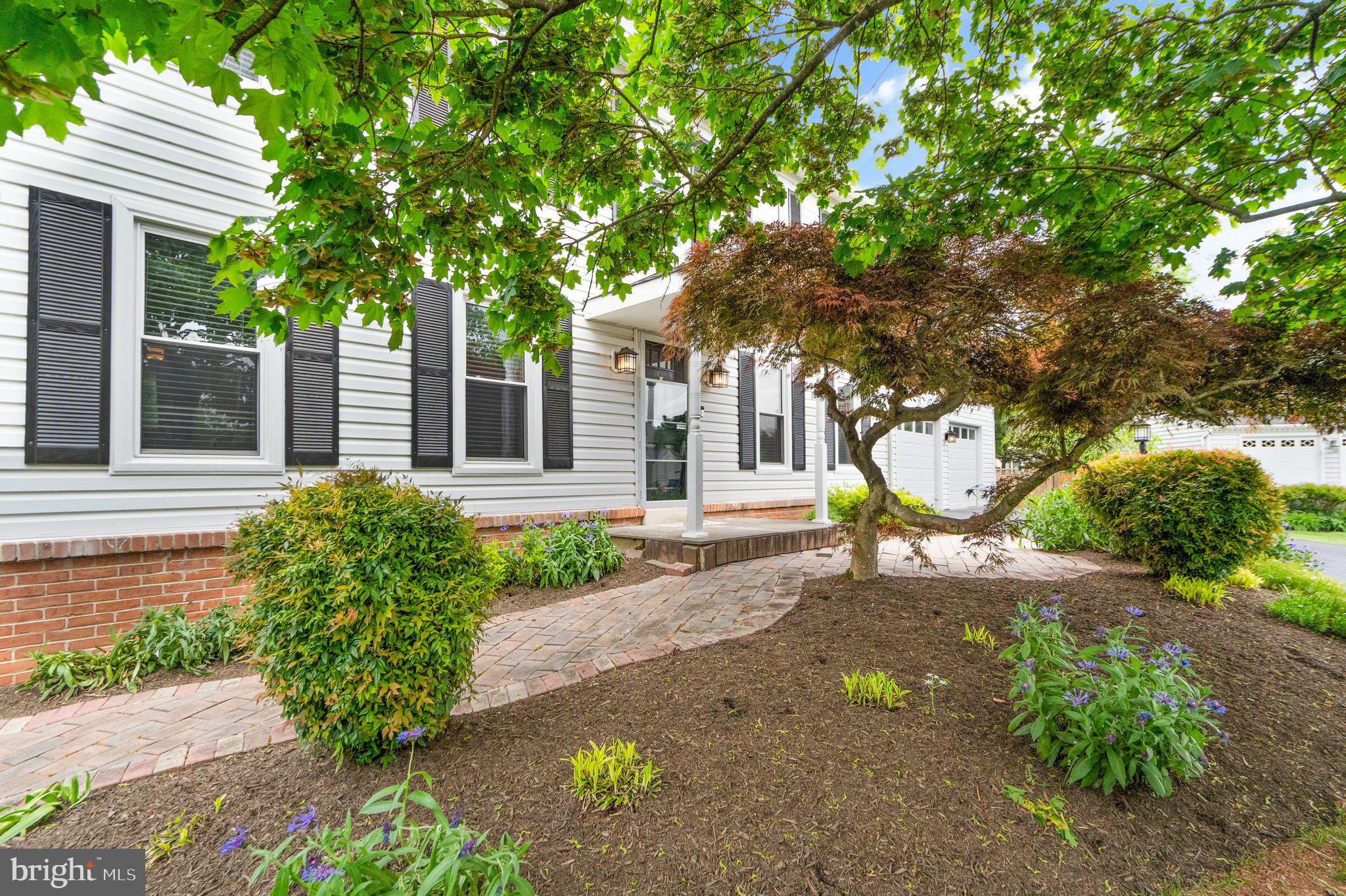 10611 Oxford Ct