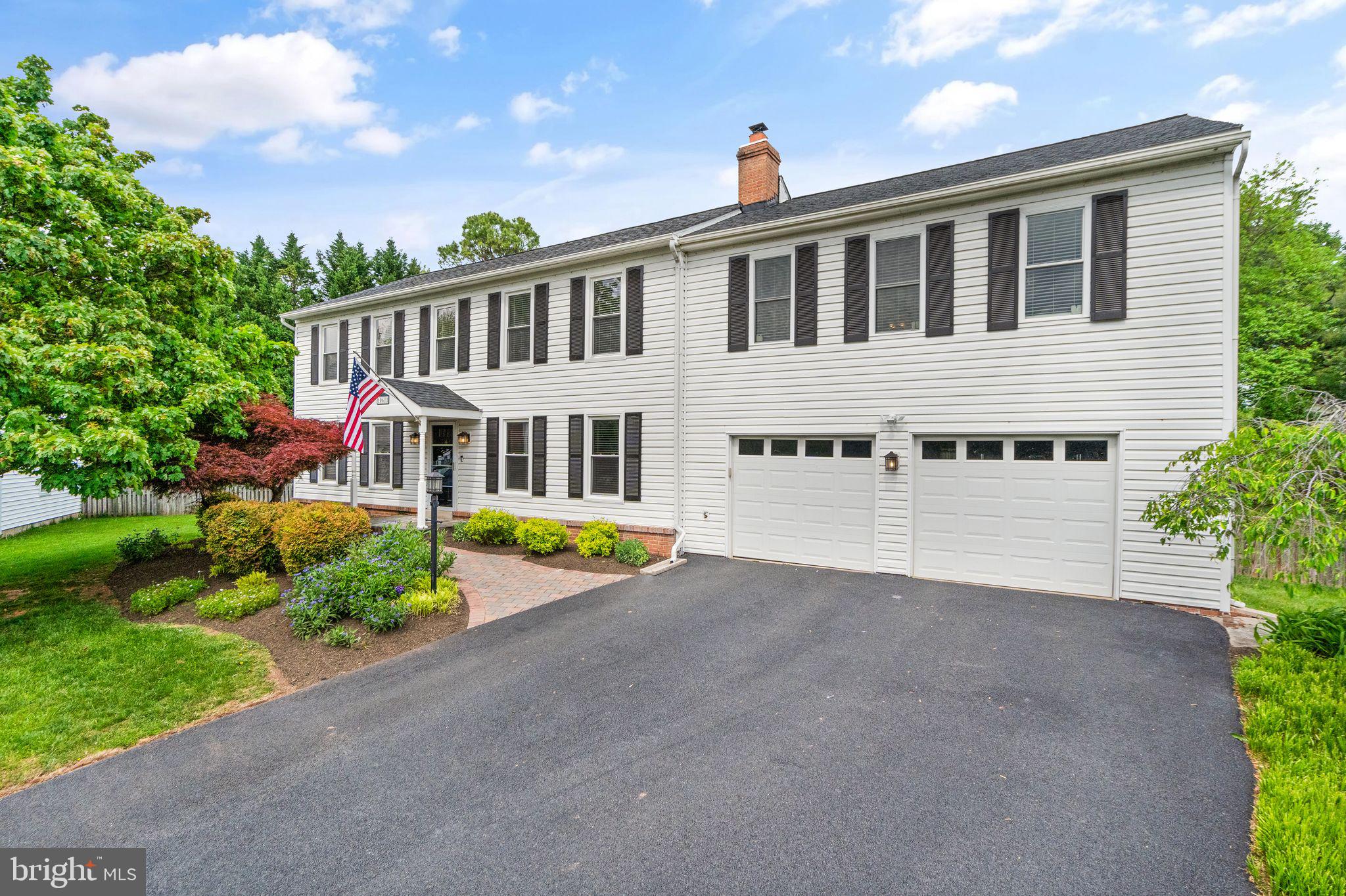 10611 Oxford Ct