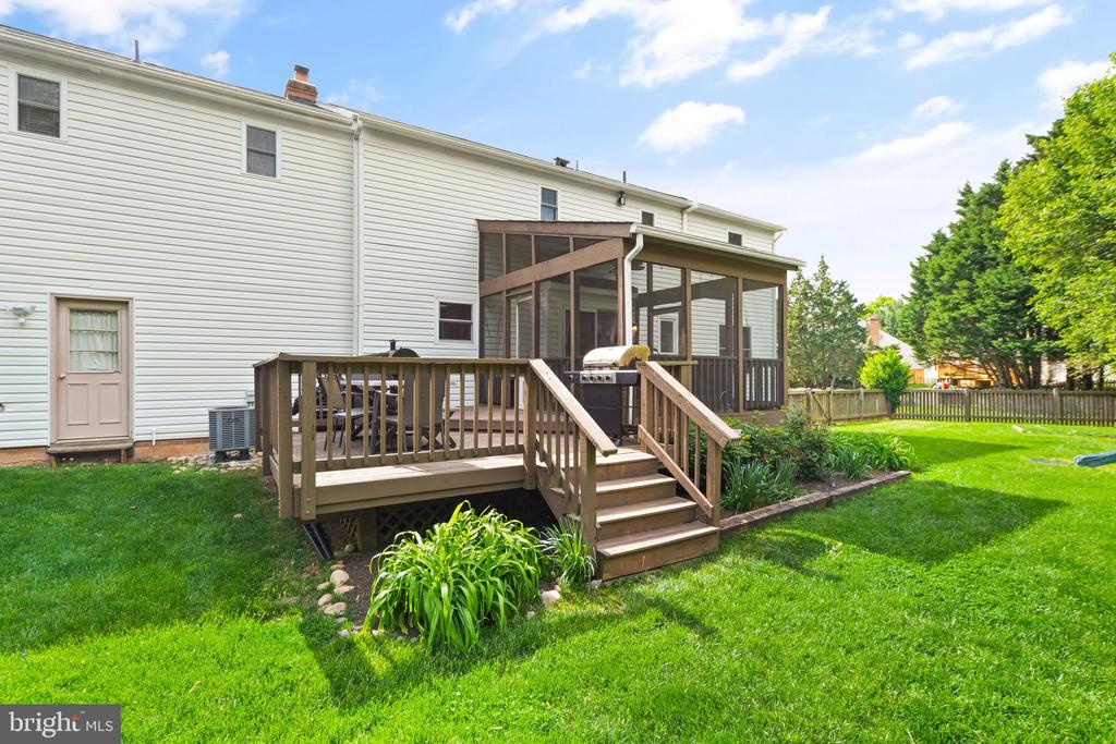 10611 Oxford Ct
