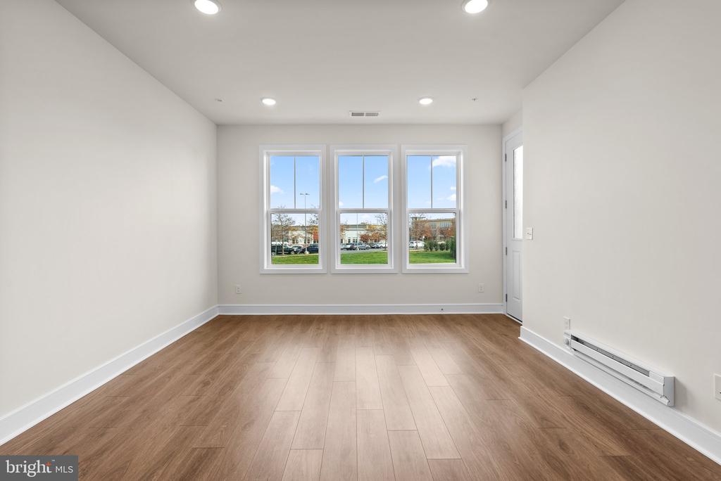 42660 Darala Dr