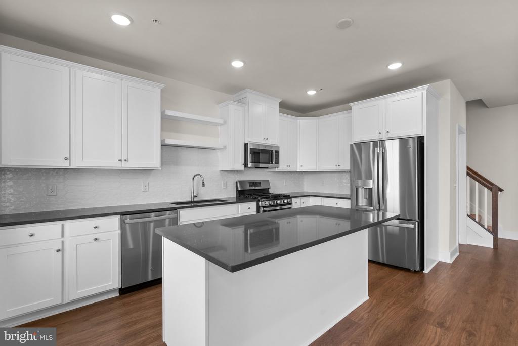 42660 Darala Dr