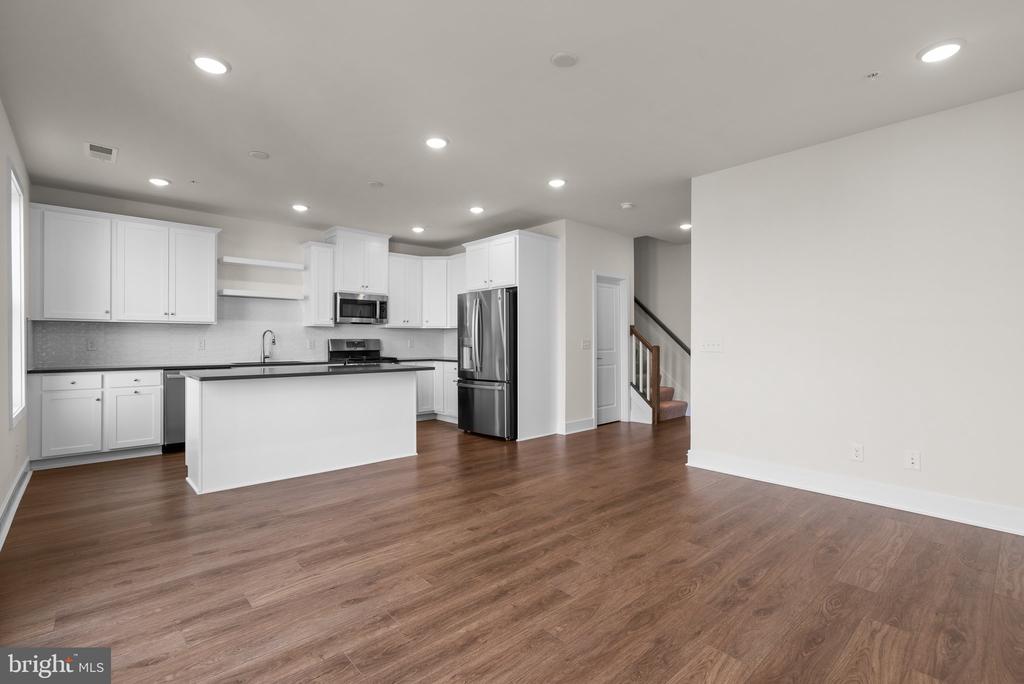 42660 Darala Dr