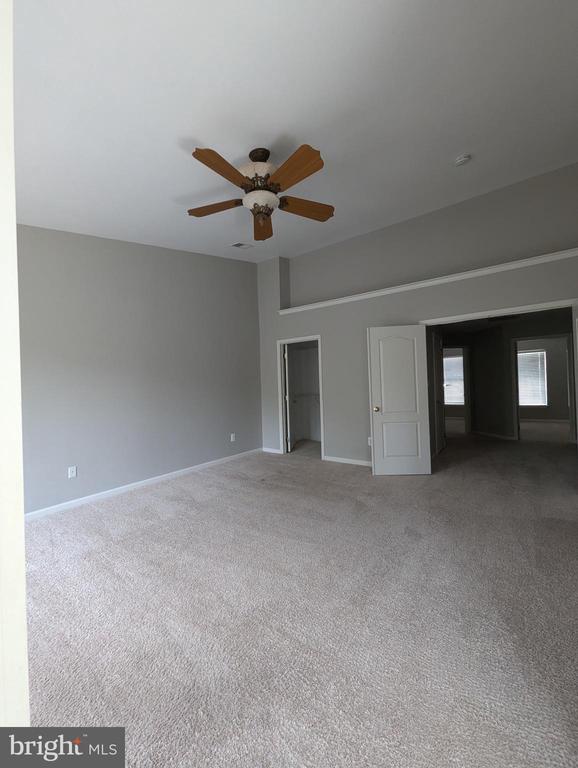 22535 WELBORNE MANOR SQ