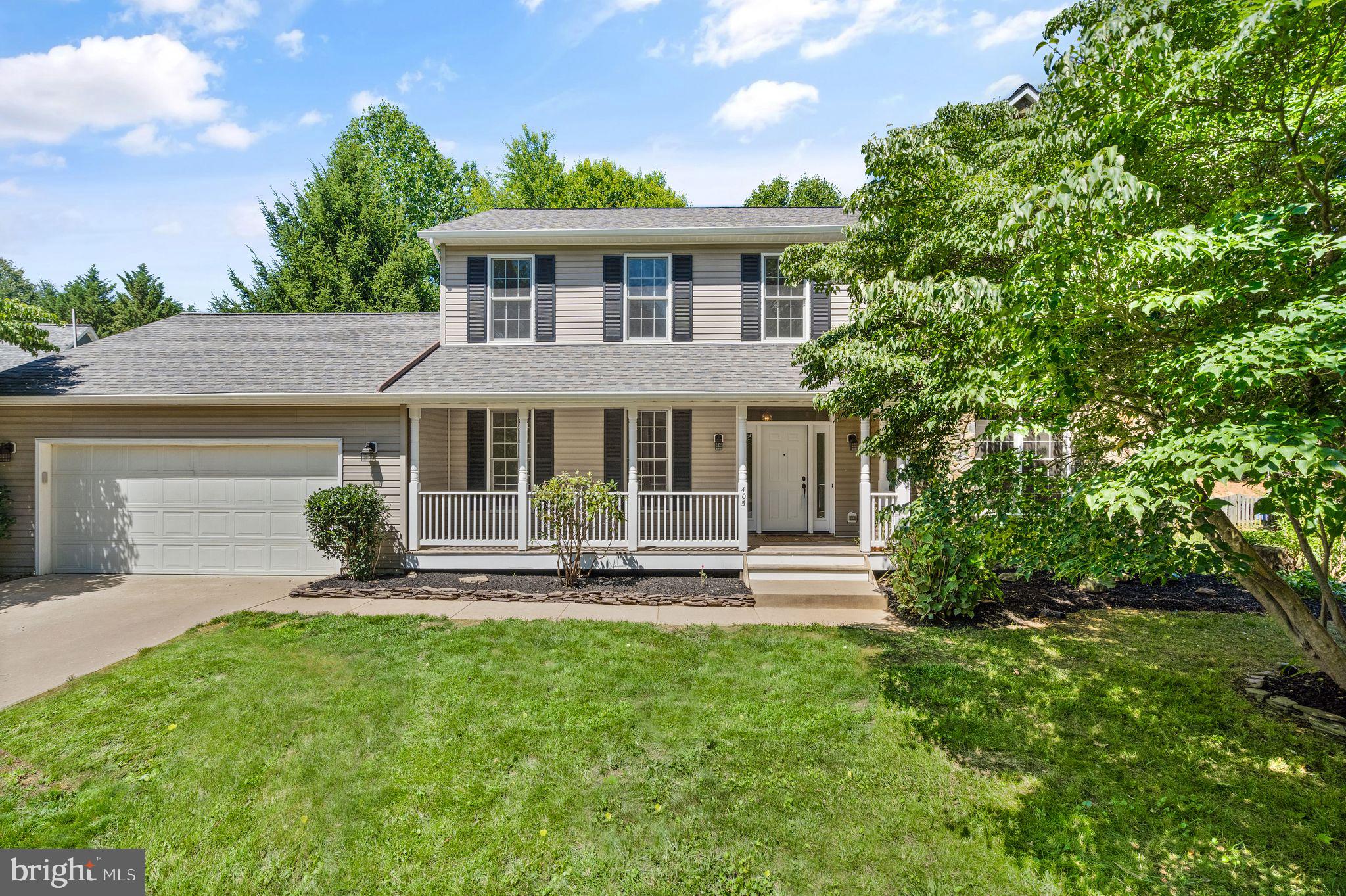 405 Heronwood Ct